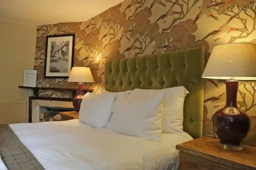 Bed in The Falkland Arms