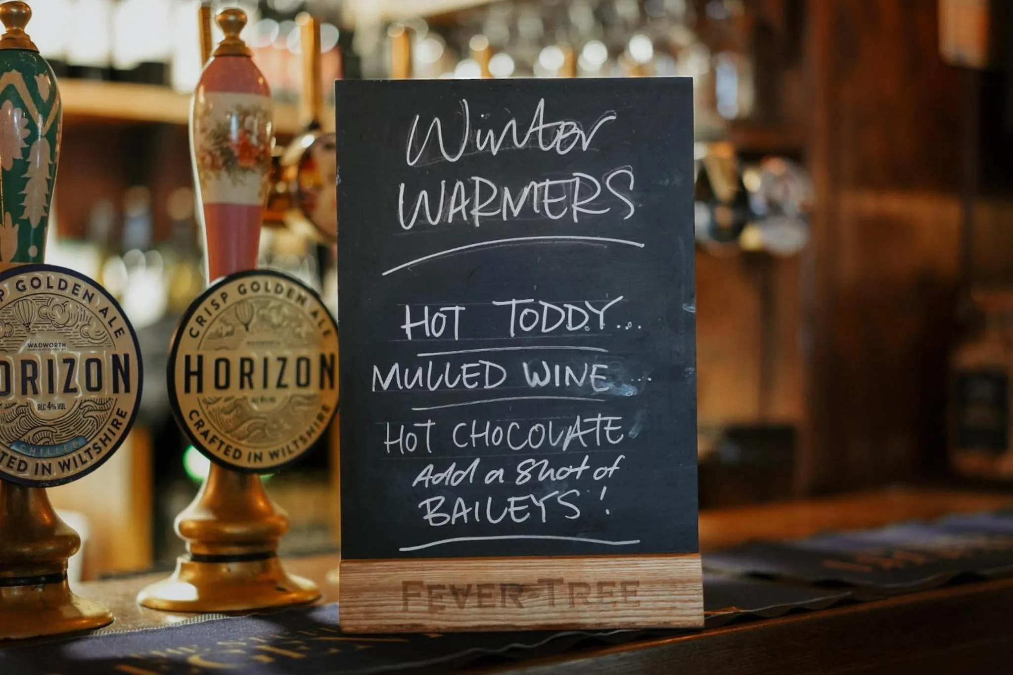 Food and drinks in The Falkland Arms