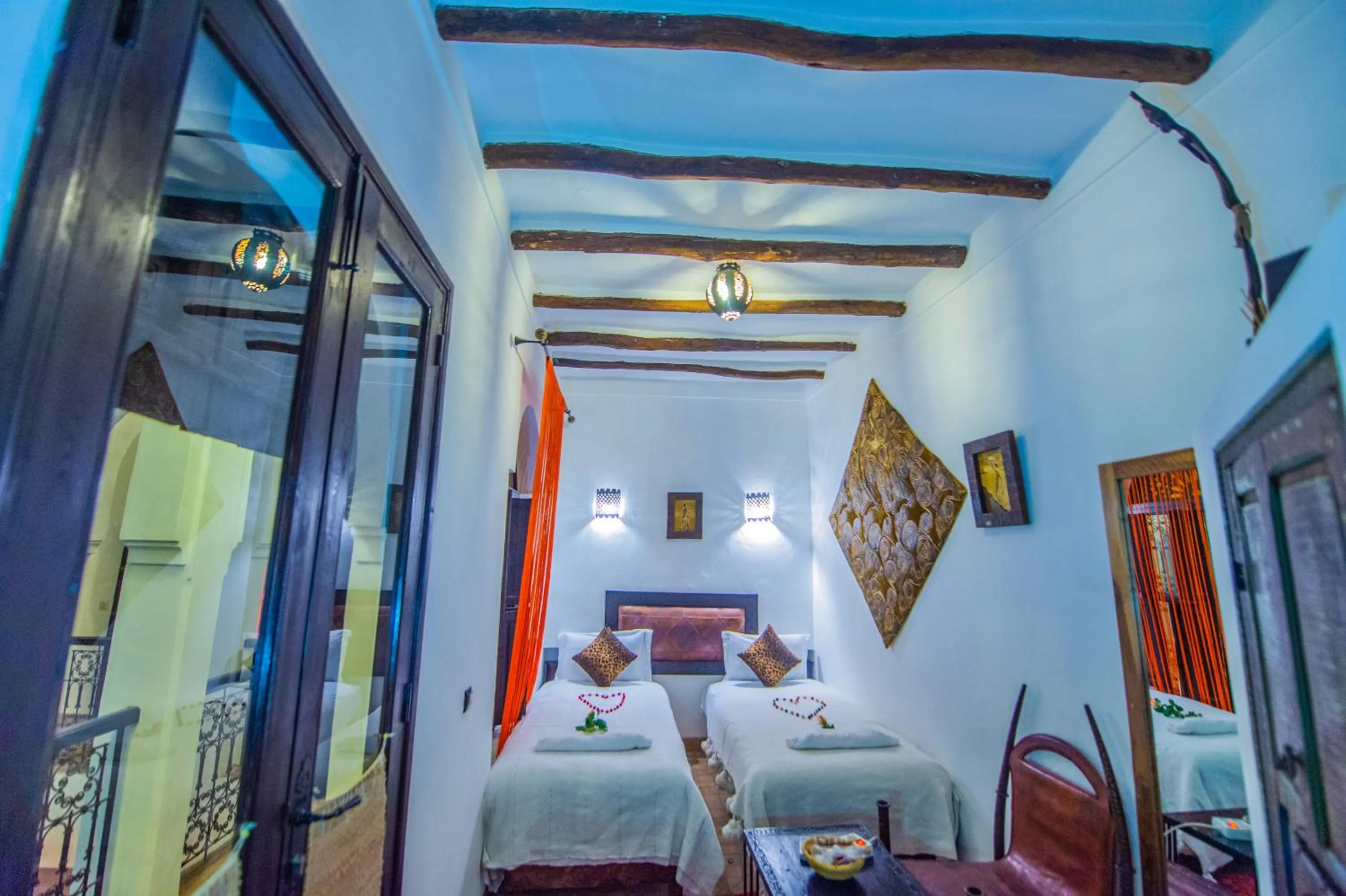 Bed in Riad Khabia & Spa