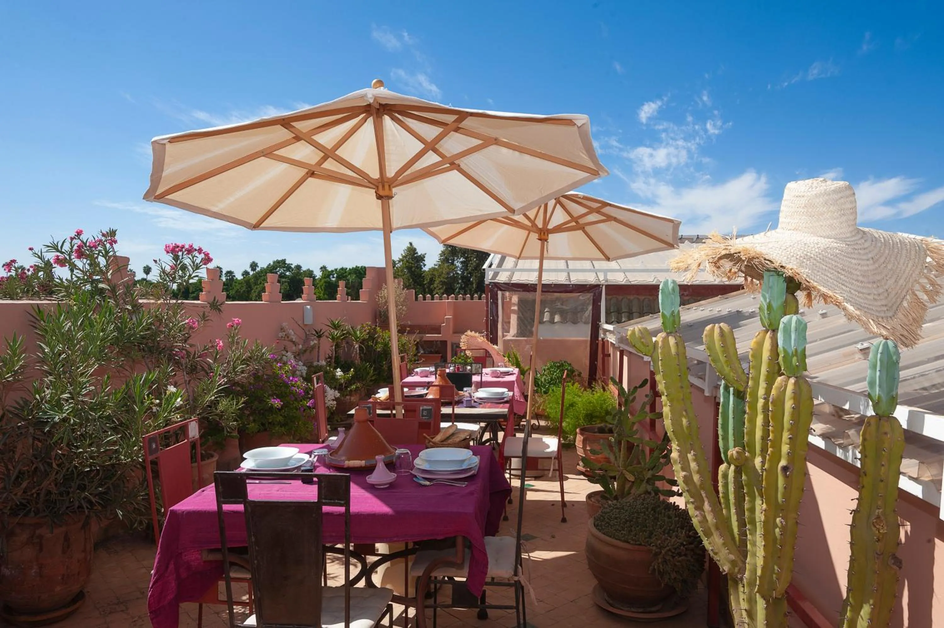 Restaurant/places to eat in Riad Khabia & Spa