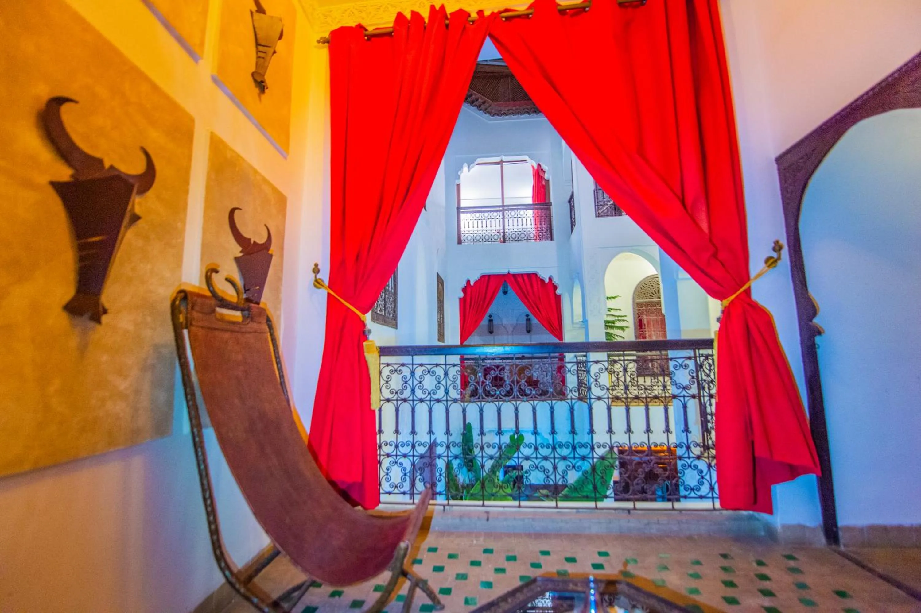 Balcony/Terrace, Bed in Riad Khabia & Spa