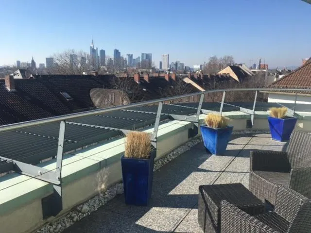 Property building in Alexander am Zoo