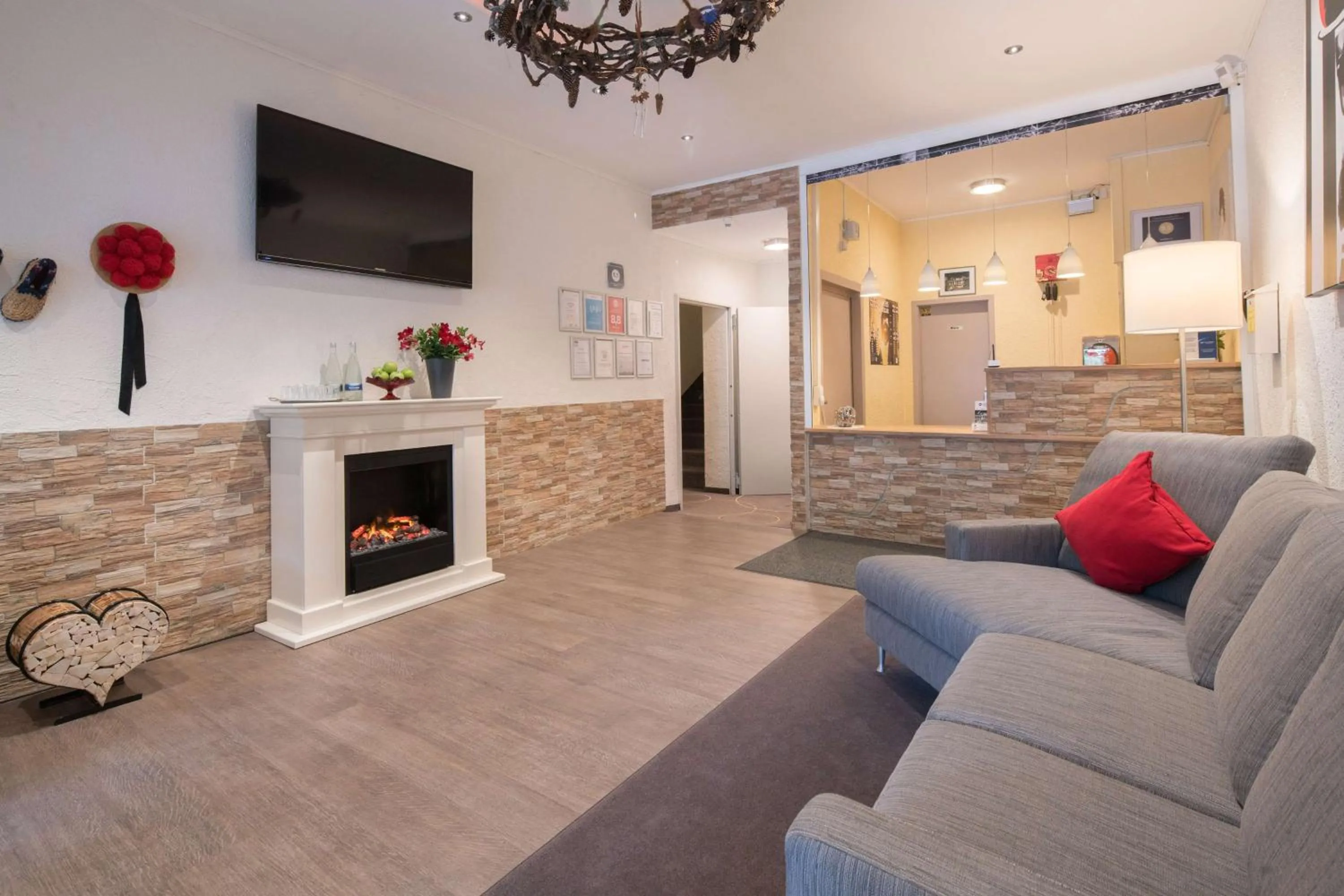 Lobby or reception in Best Western Plus Schwarzwald Residenz