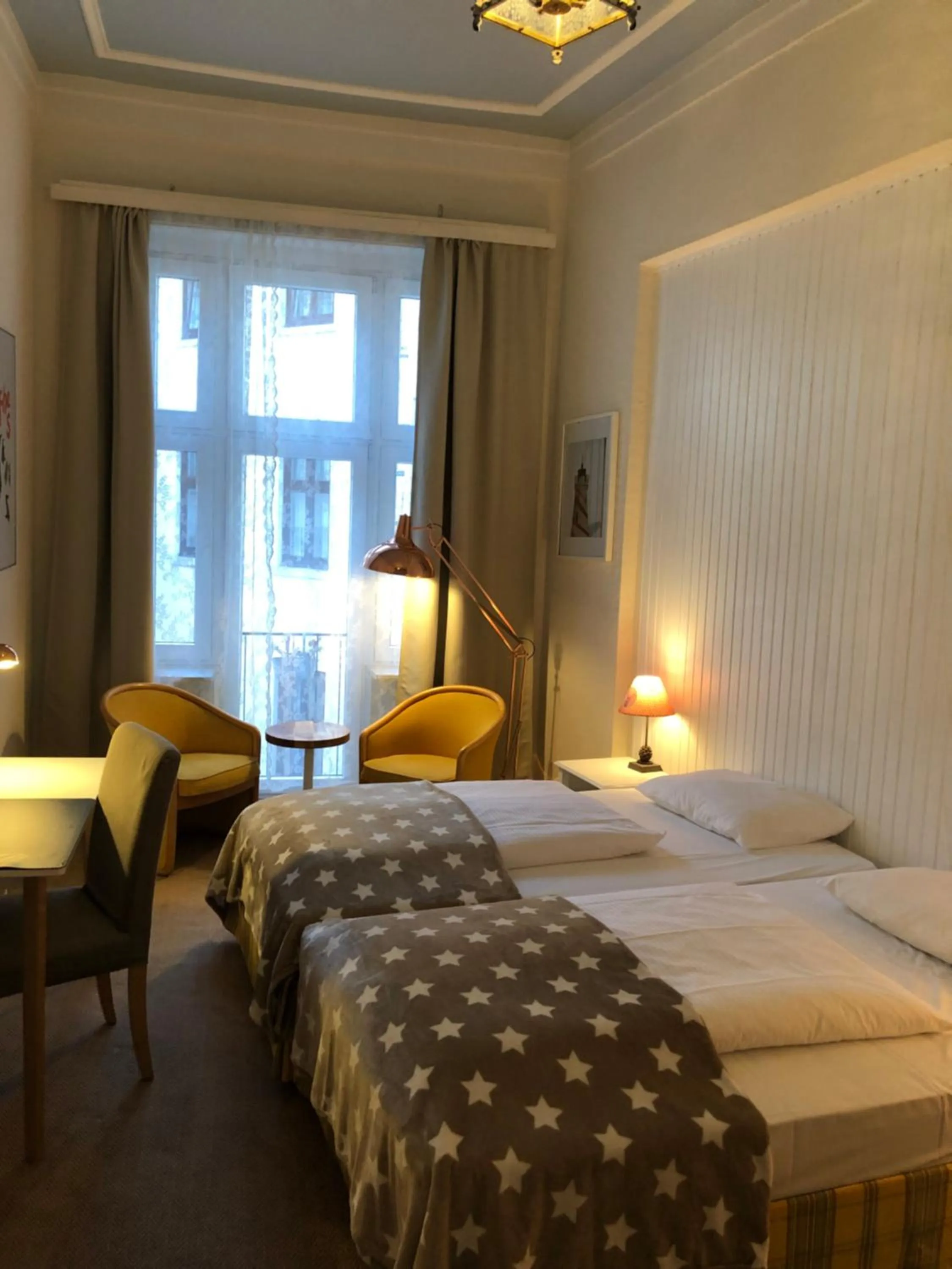 Bed in Hotel Fresena im Dammtorpalais