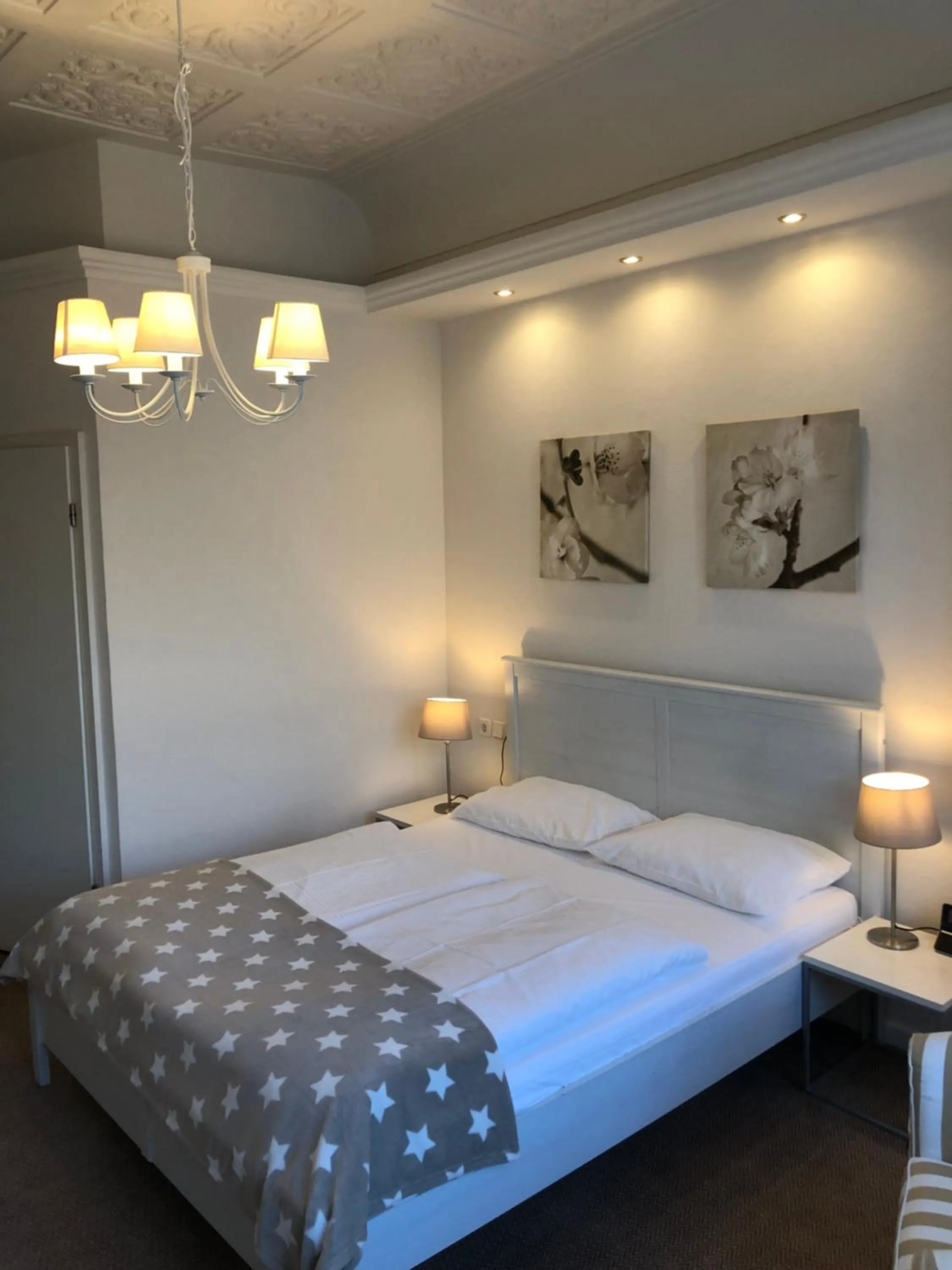 Bed in Hotel Fresena im Dammtorpalais