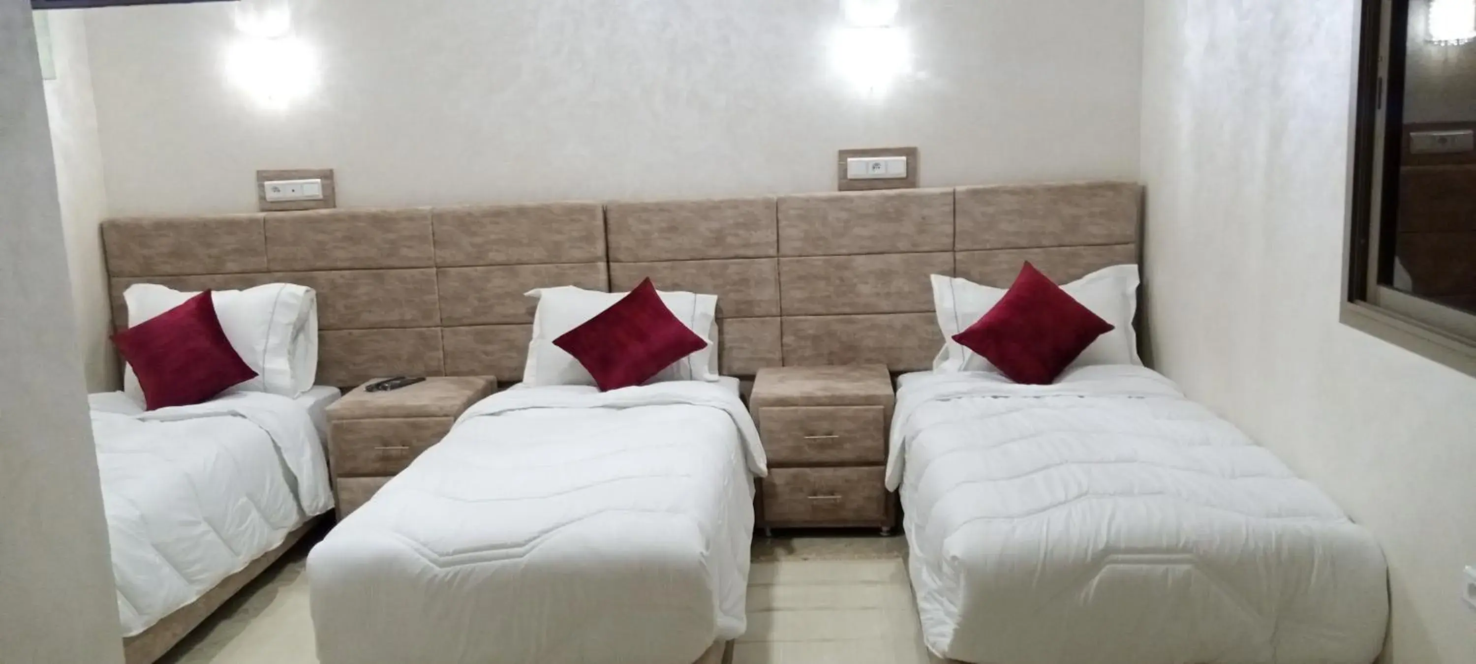 Luxury Triple Room in Dakhla Guest Luxury Triple Room in Dakhla Guest