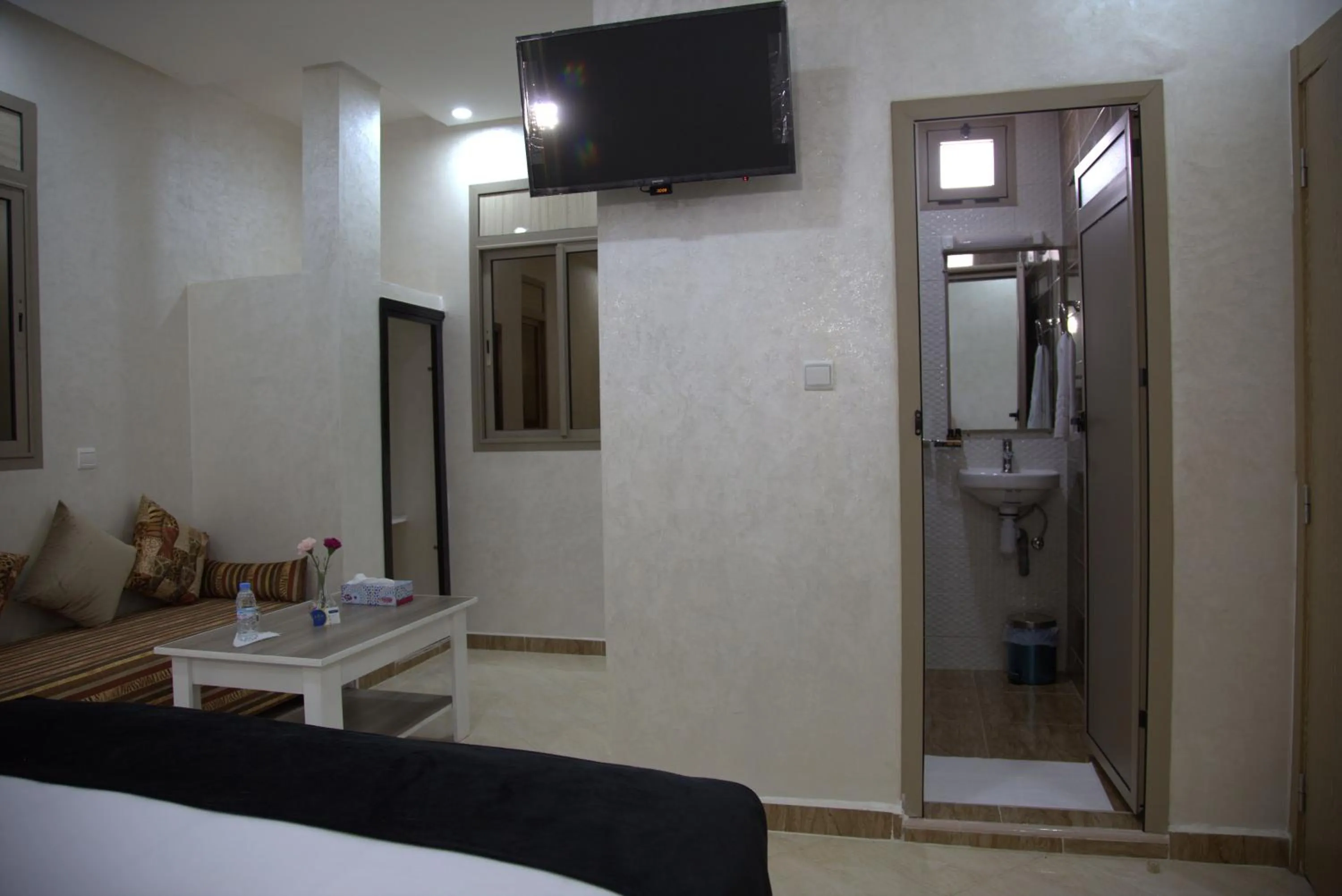 Shower in Dakhla Guest