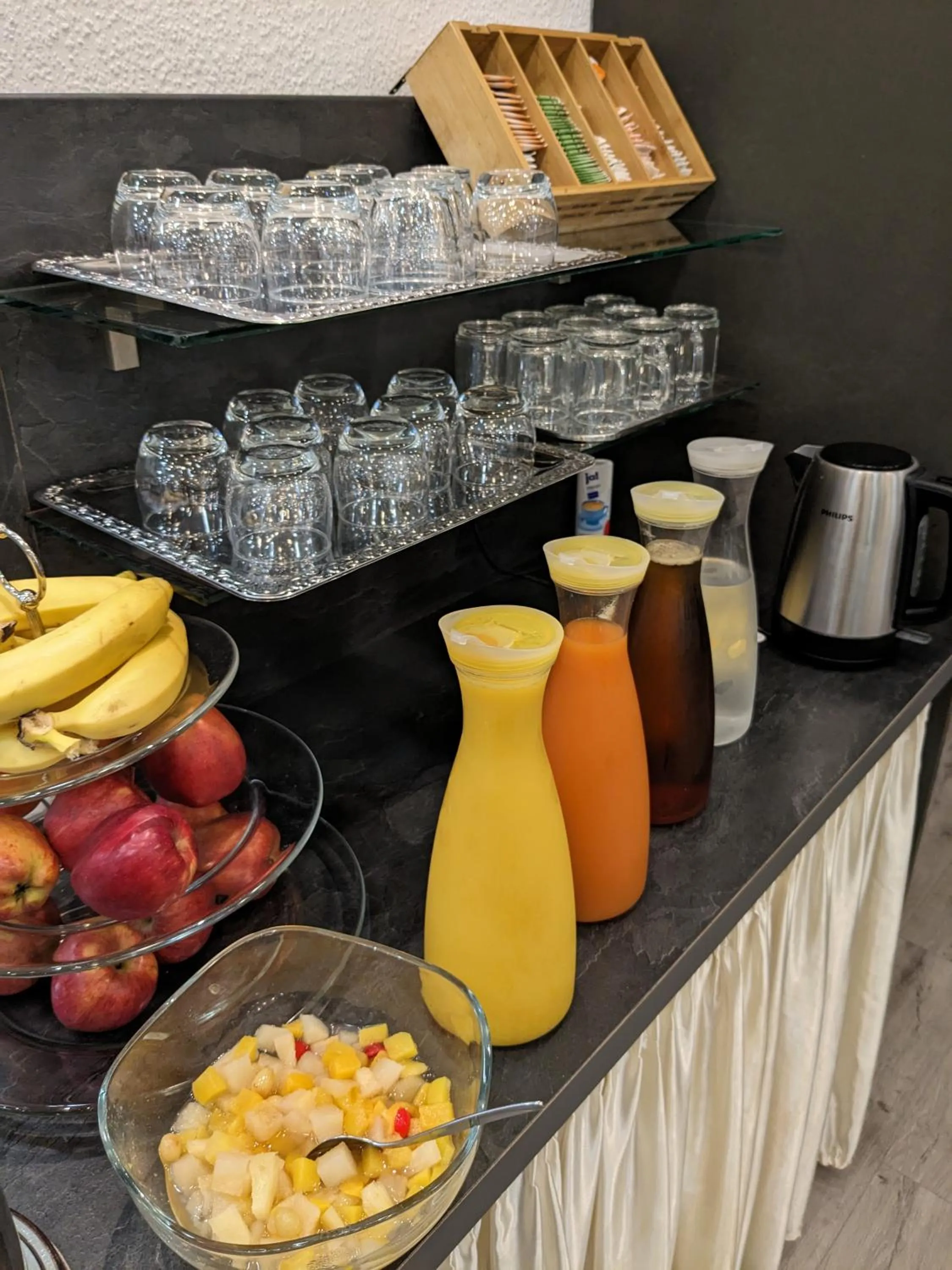 Breakfast in Adler Hotel Frankfurt