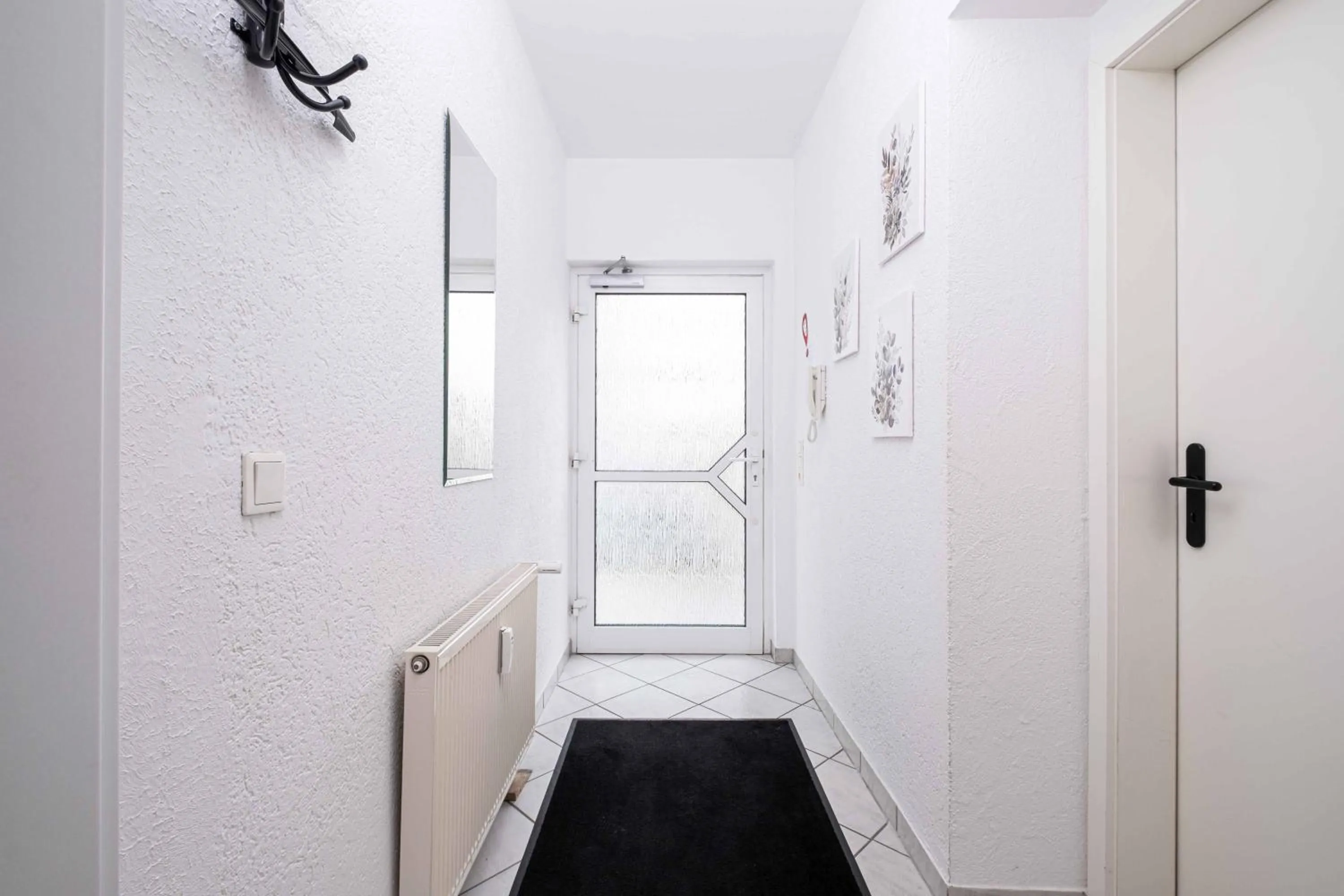 Facade/entrance in Apartment mit Wohnflair