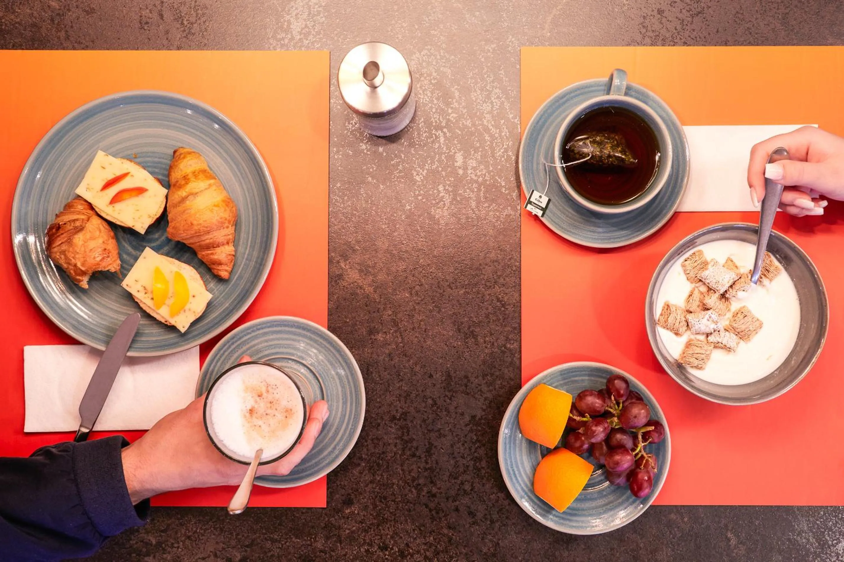 Breakfast in ibis Styles Bielefeld City