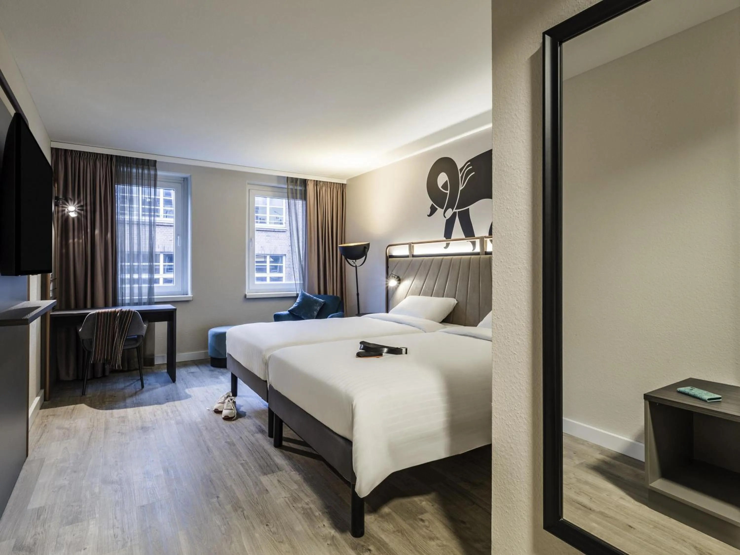 Bedroom, Bed in ibis Styles Bielefeld City