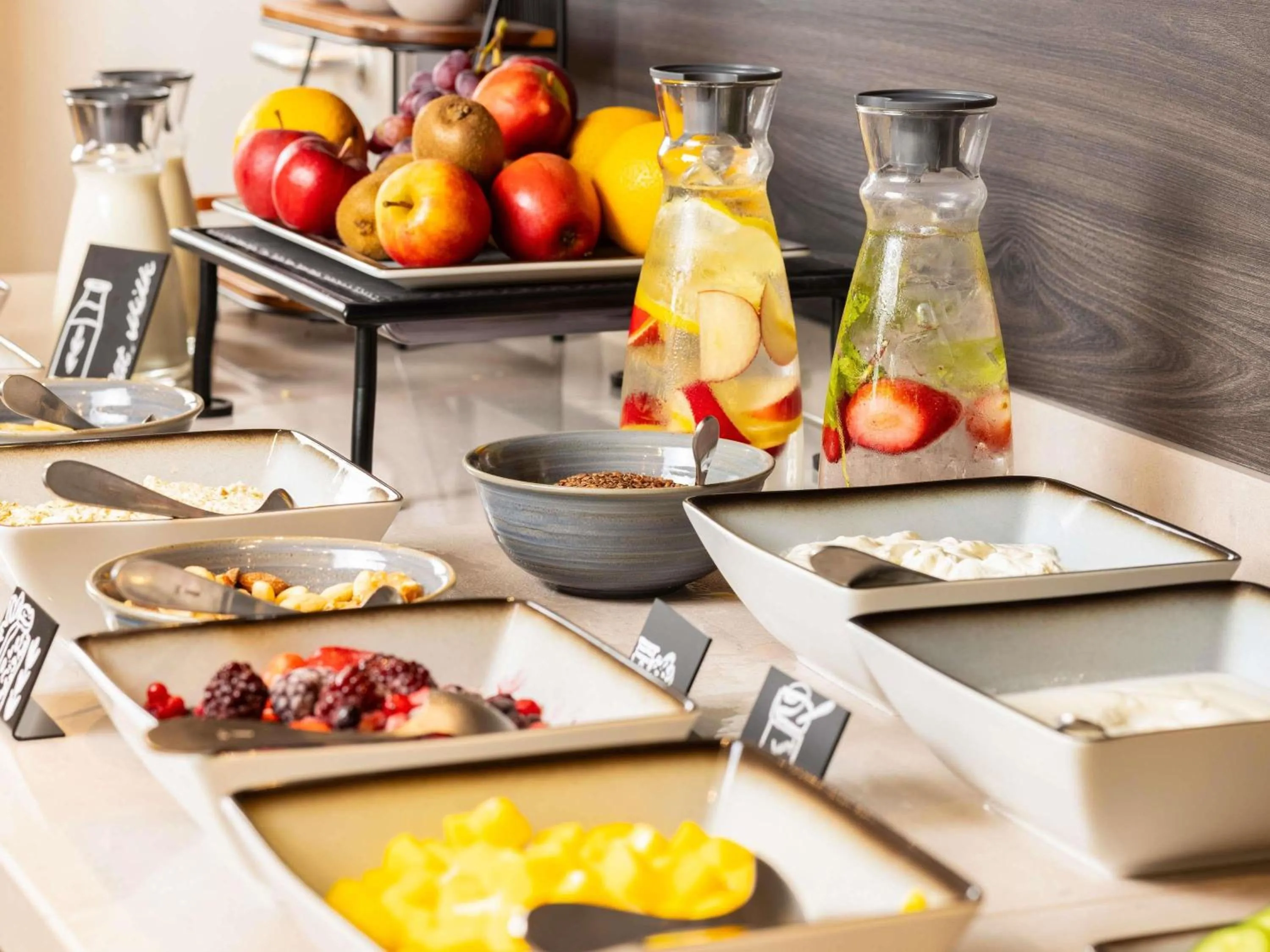 Breakfast in ibis Styles Bielefeld City