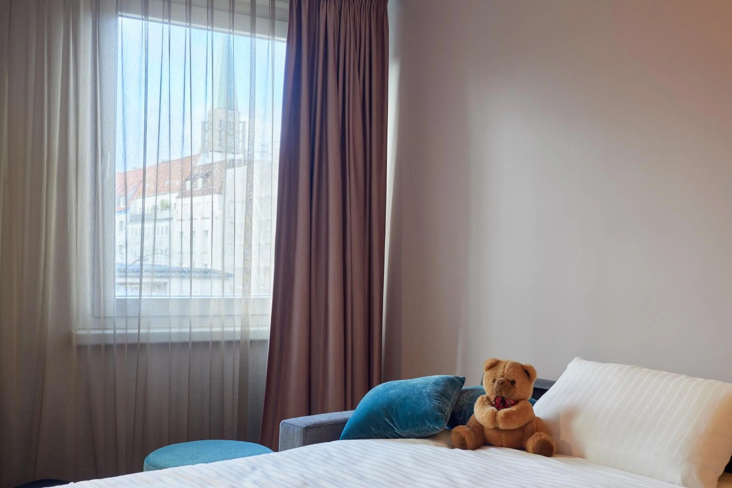 Photo of the whole room, Bed in ibis Styles Bielefeld City