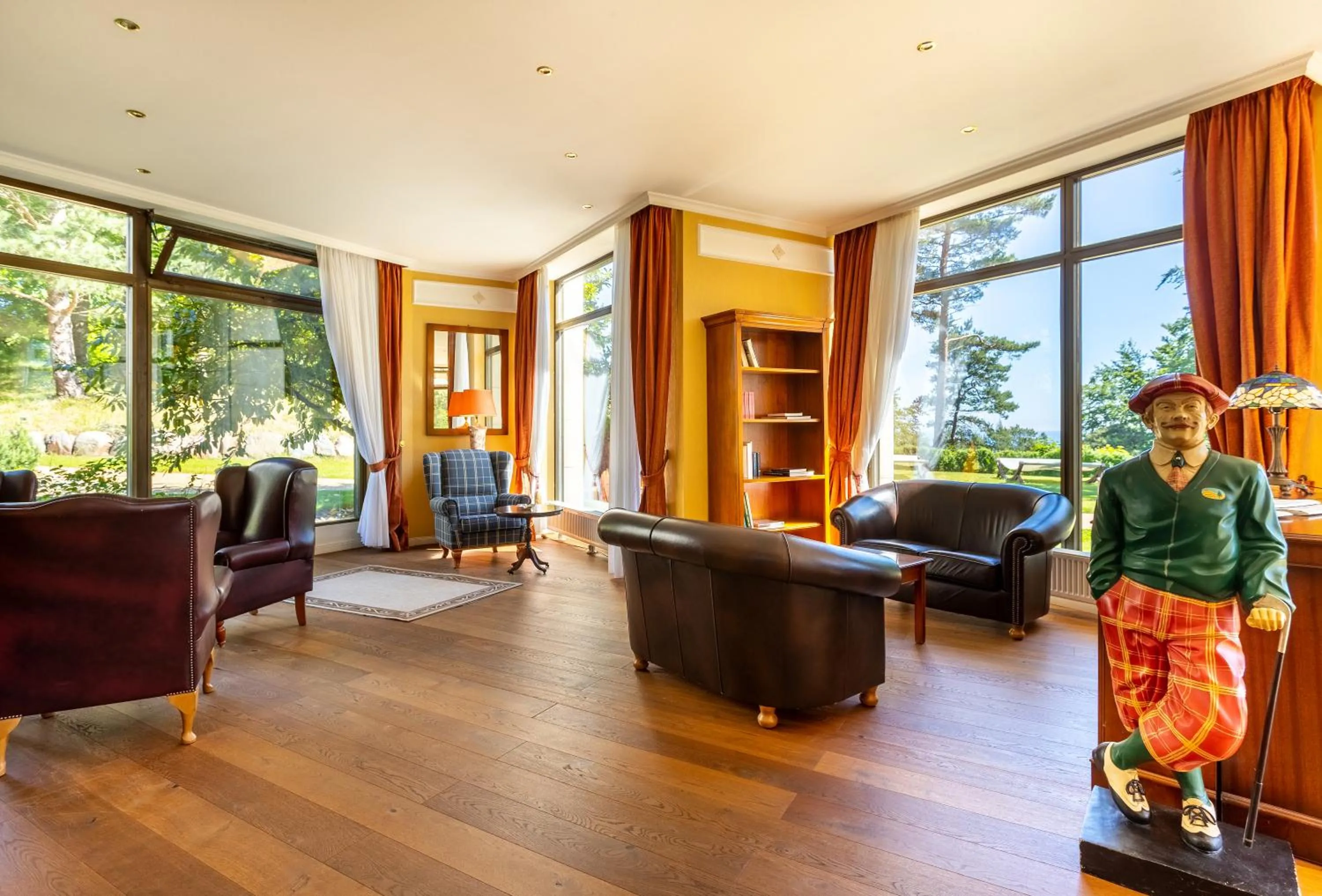 Lounge or bar in Cliff Hotel Rügen