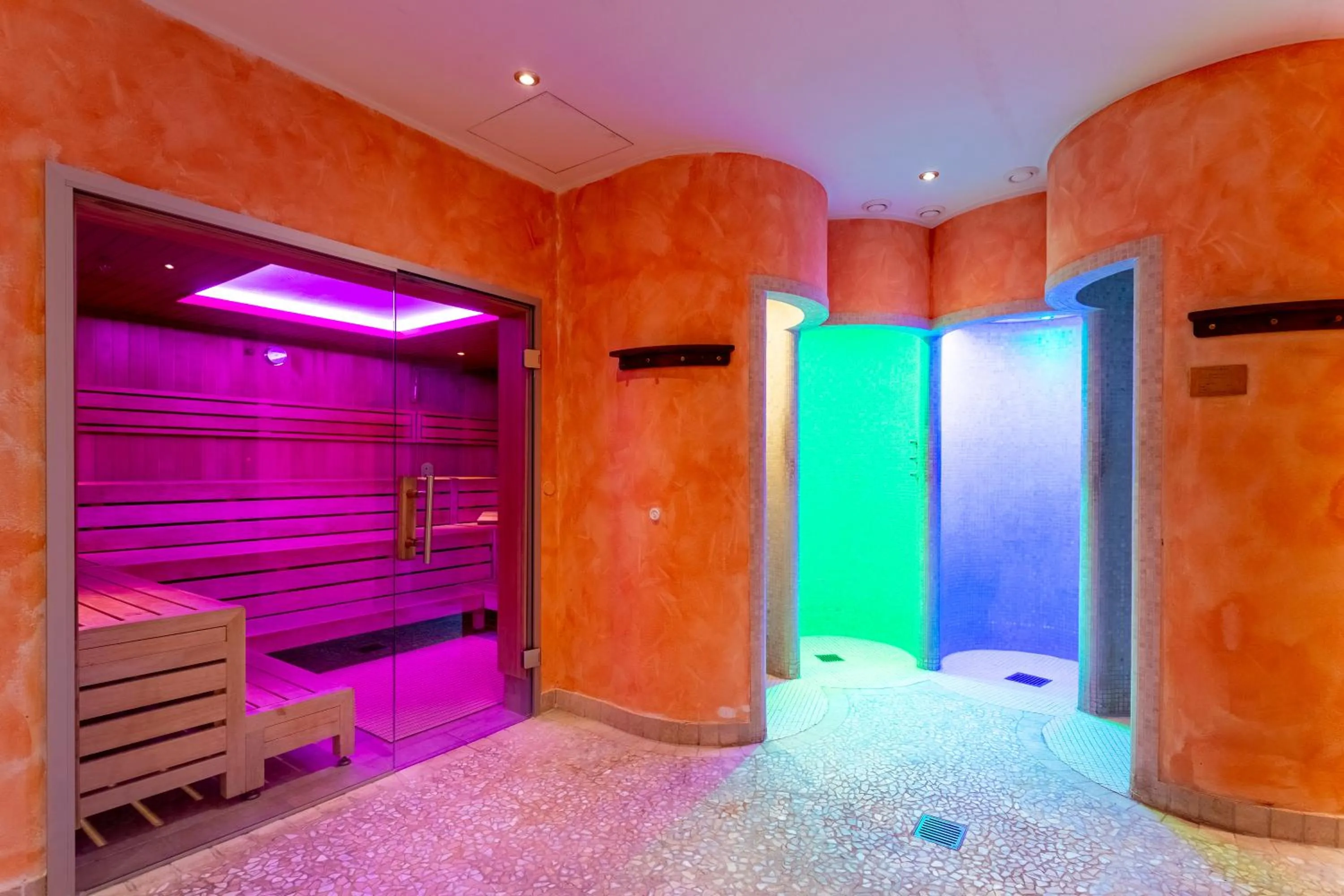 Sauna in Cliff Hotel Rügen