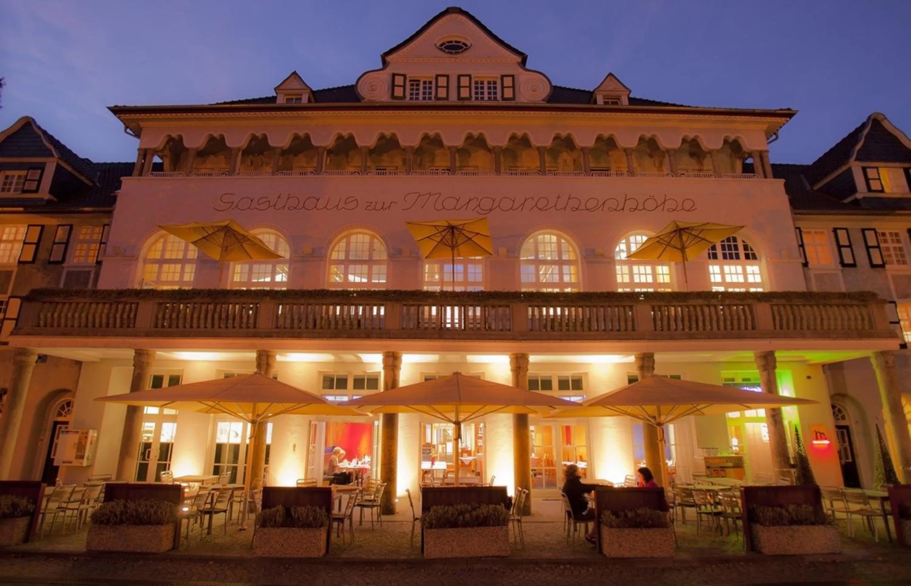 Property building in Mintrops Stadt Hotel Margarethenhöhe