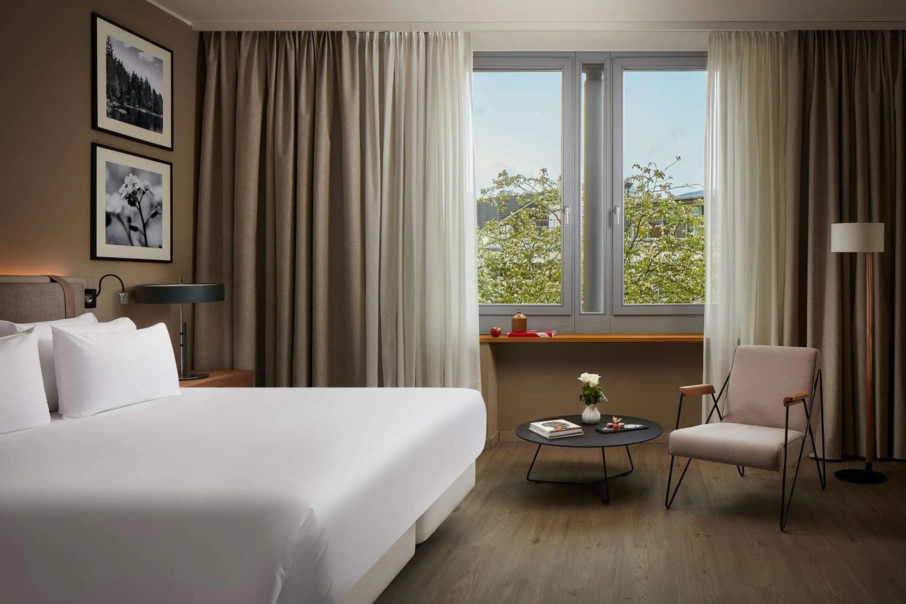 Bedroom, Bed in NH Collection Heidelberg