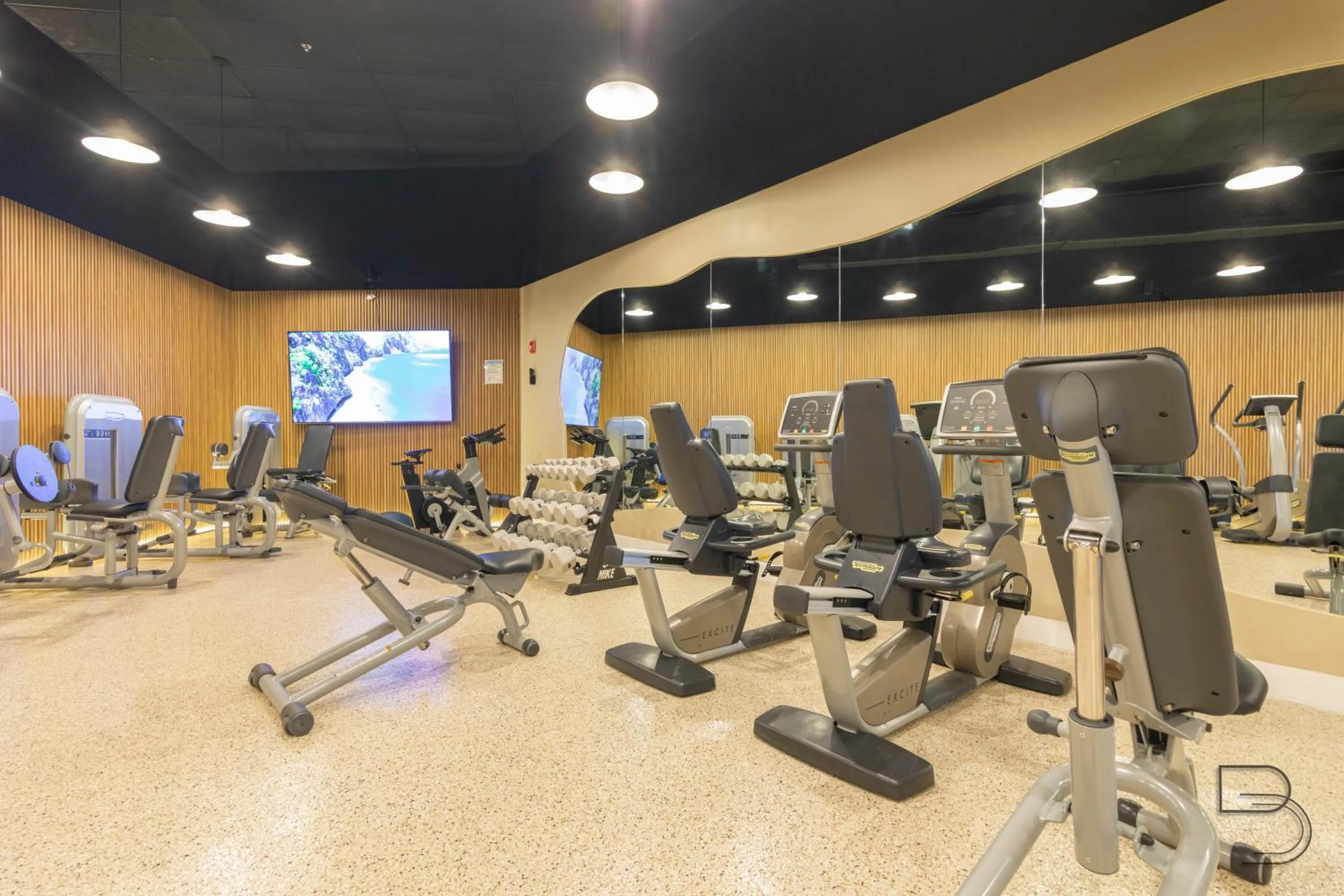 Fitness centre/facilities in Girasole Apartments
