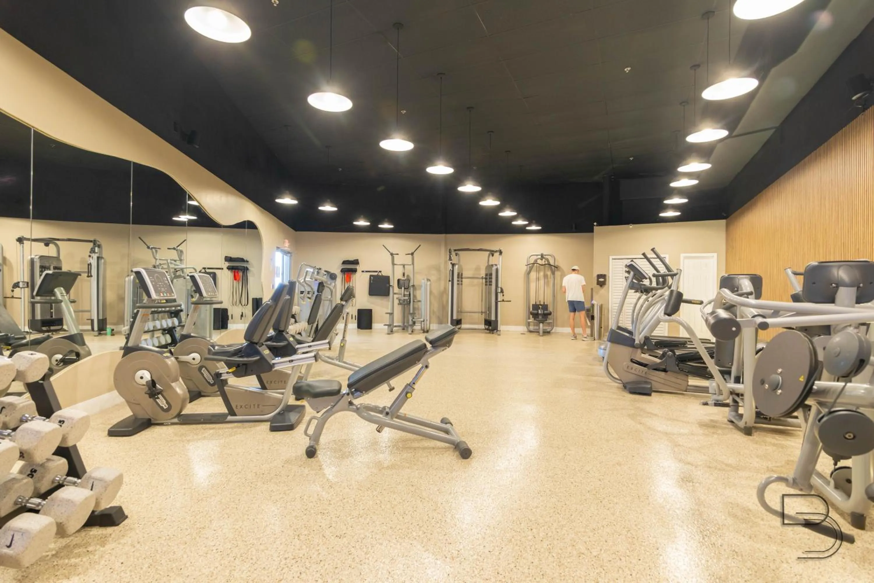 Fitness centre/facilities in Girasole Apartments
