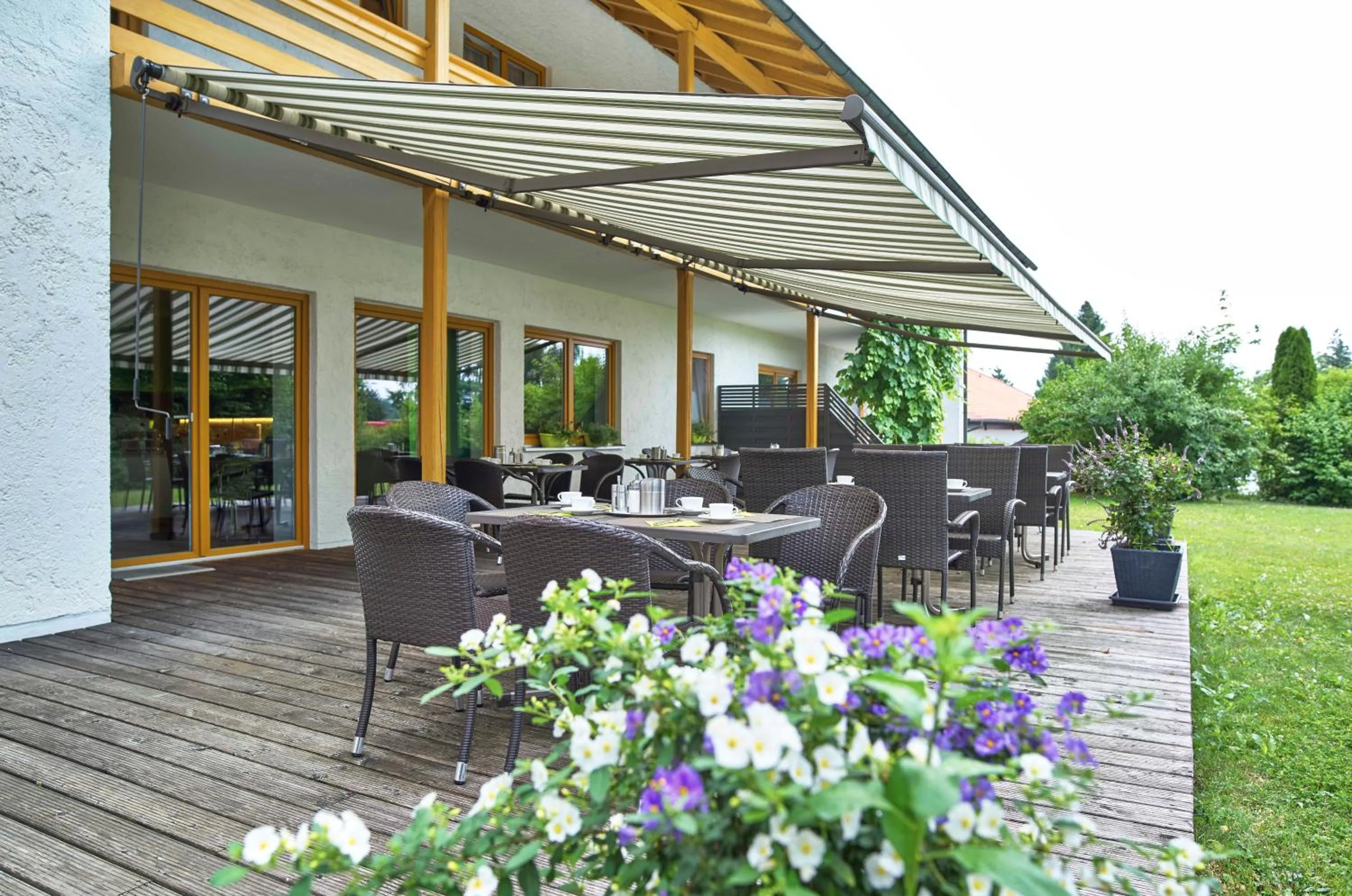 Patio in Hotel Lindenhof