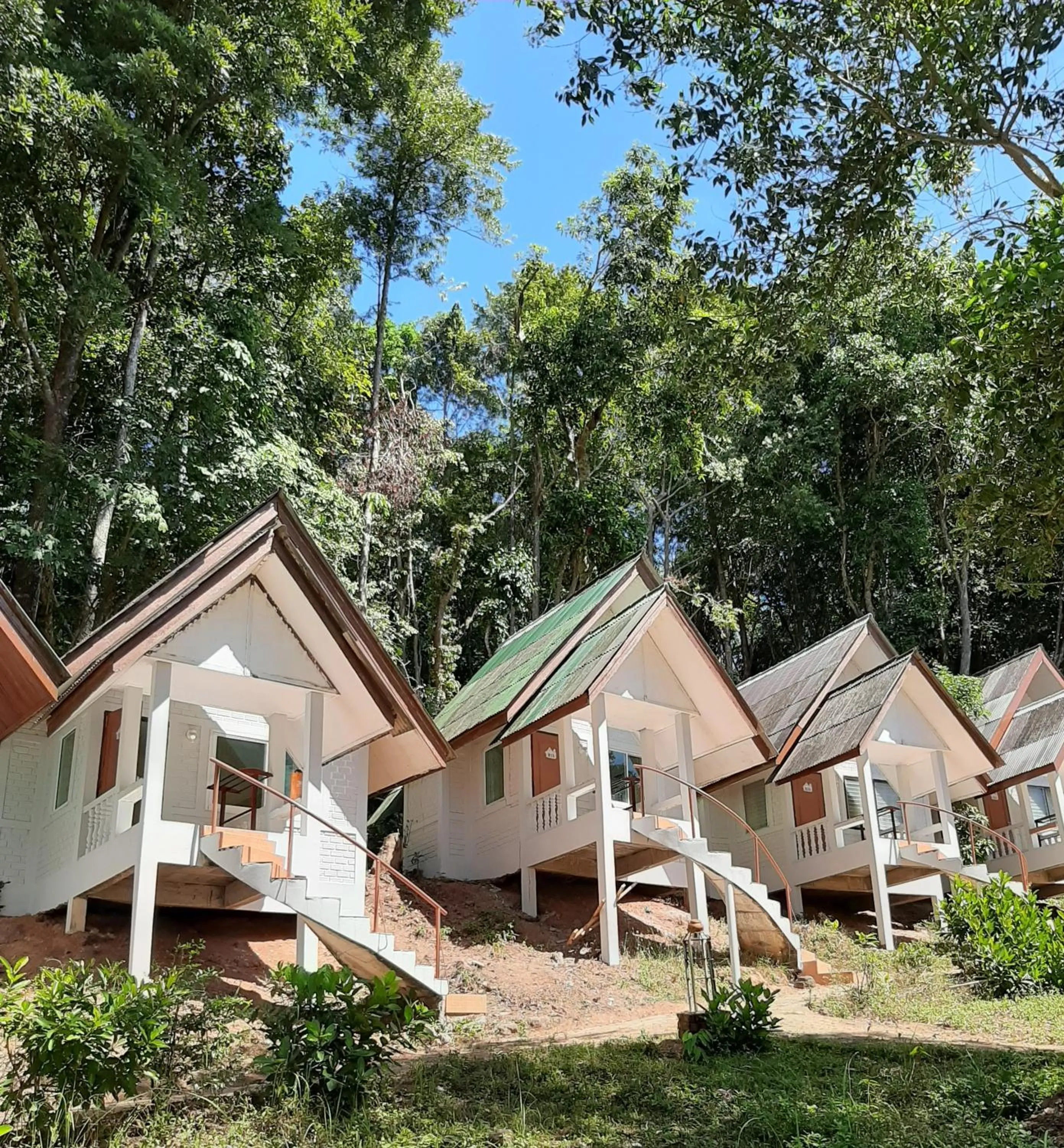 Property building in Cameron Island Resort