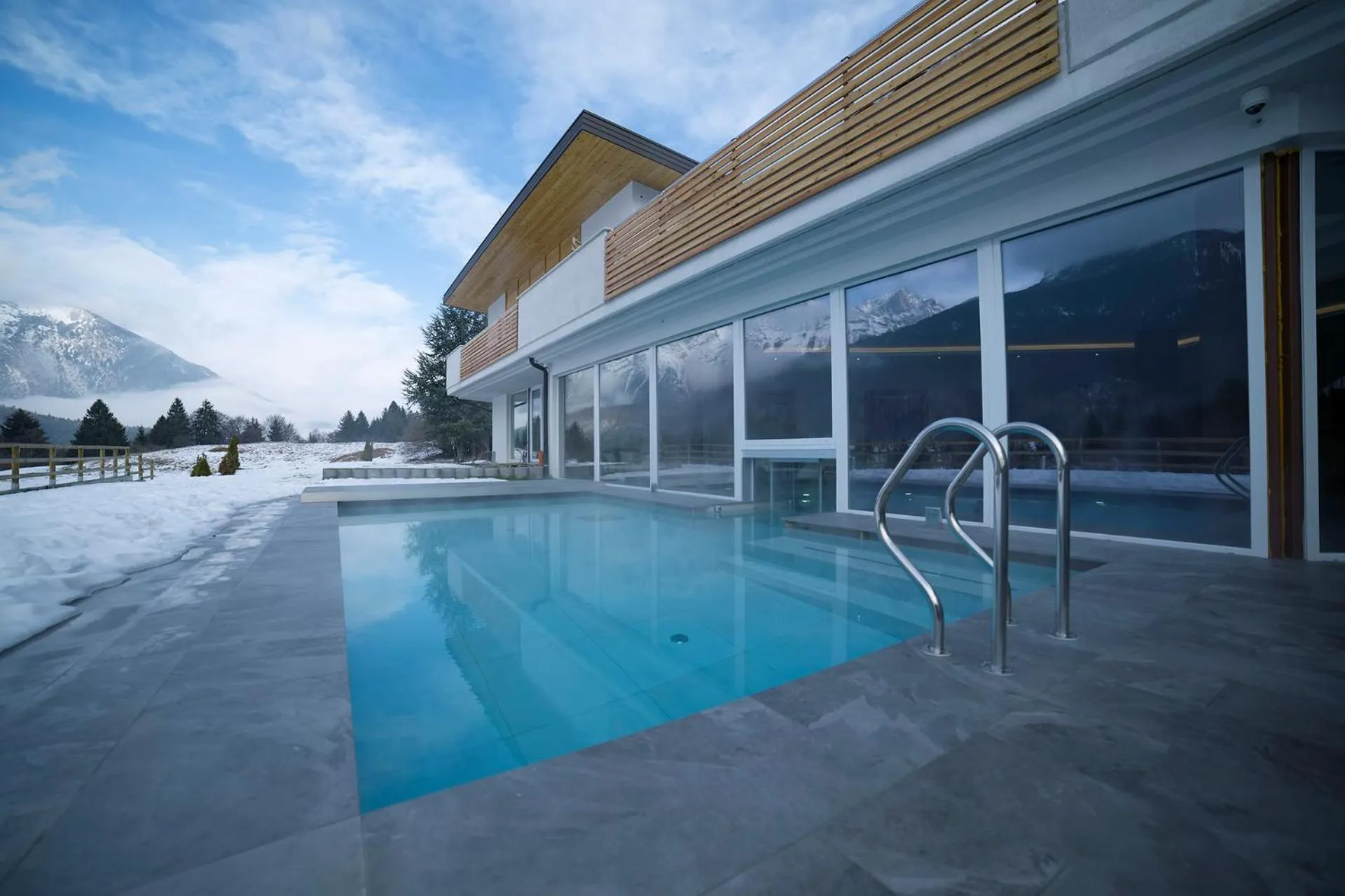 Swimming pool in Hotel Regent's