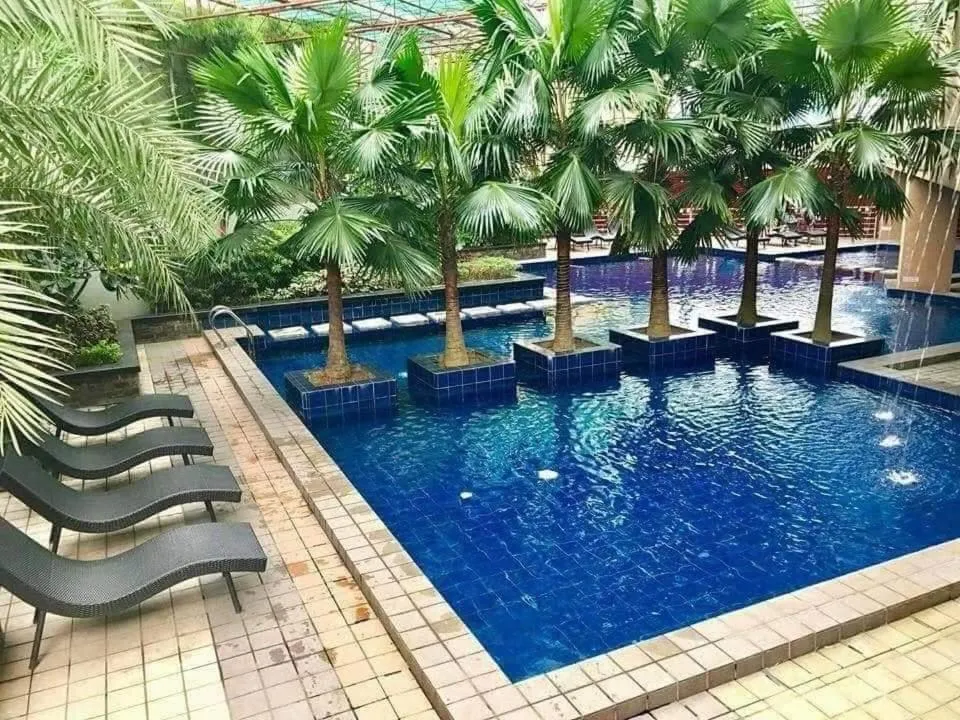 Pool view in U607 Sunshine100 Netflix 65InchesTV Wifi Karaoke Swimming Pool