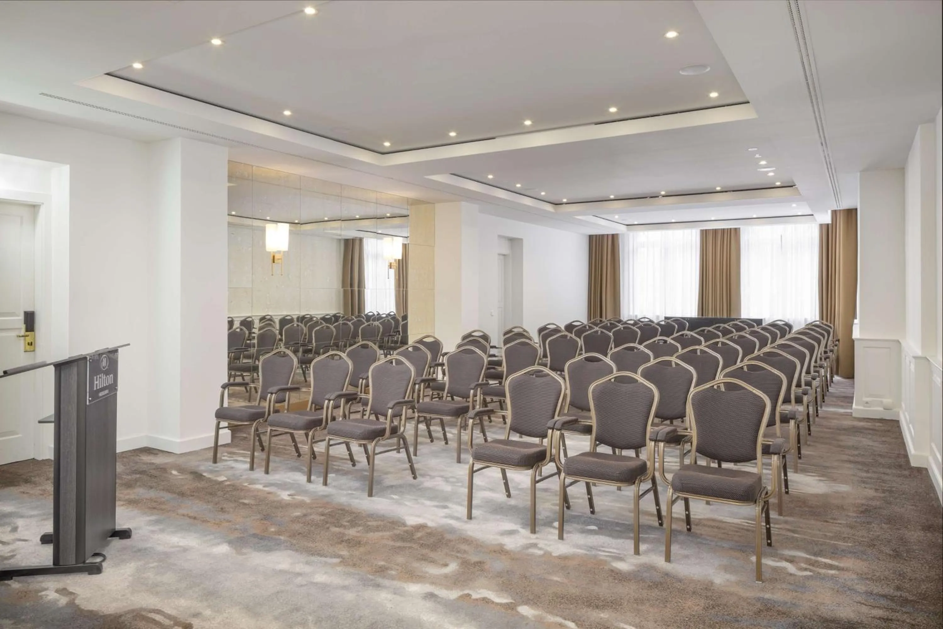 Meeting/conference room in Crowne Plaza Heidelberg City Centre