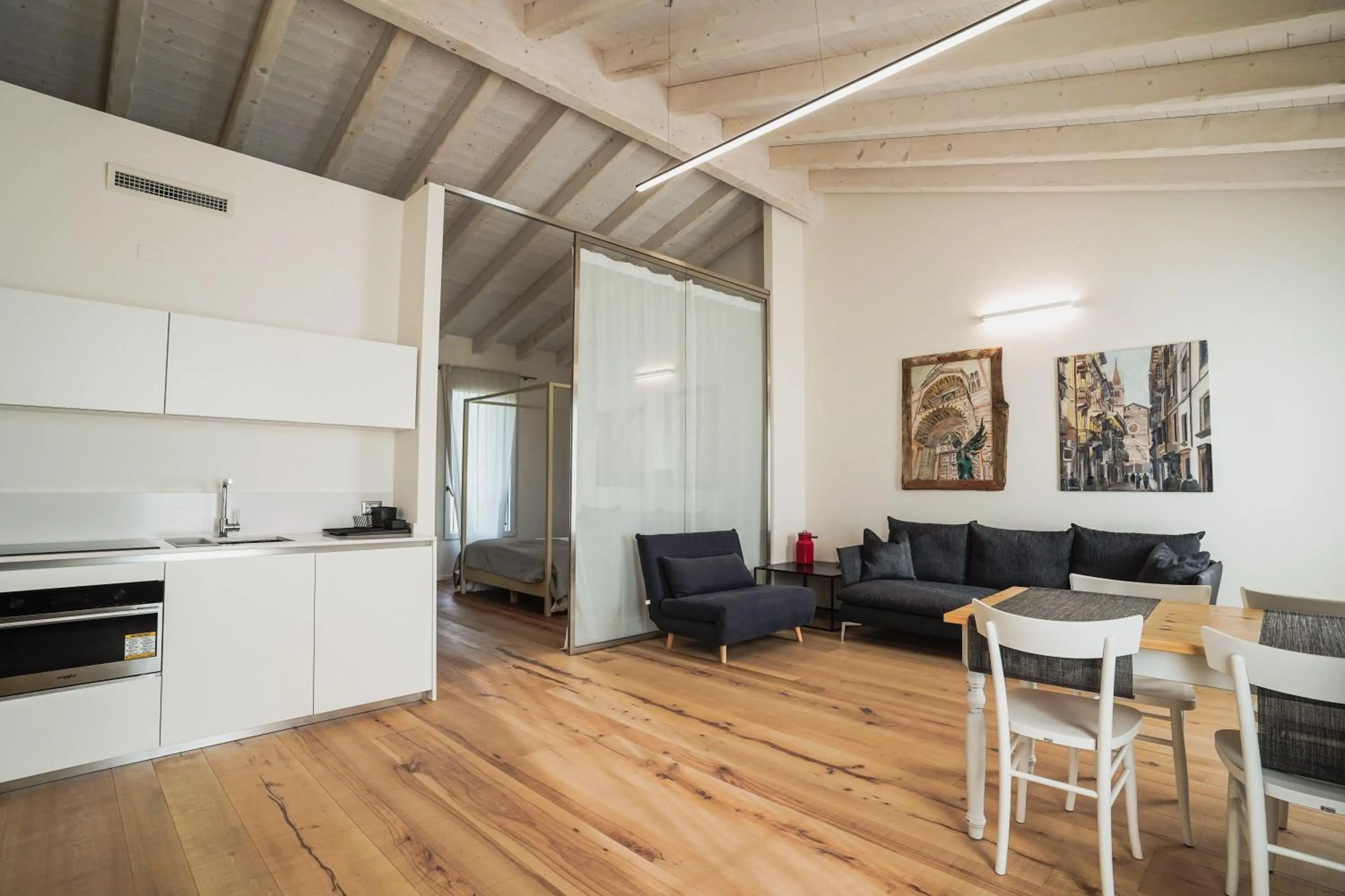 Kitchen or kitchenette in Casa Olivi Apartments