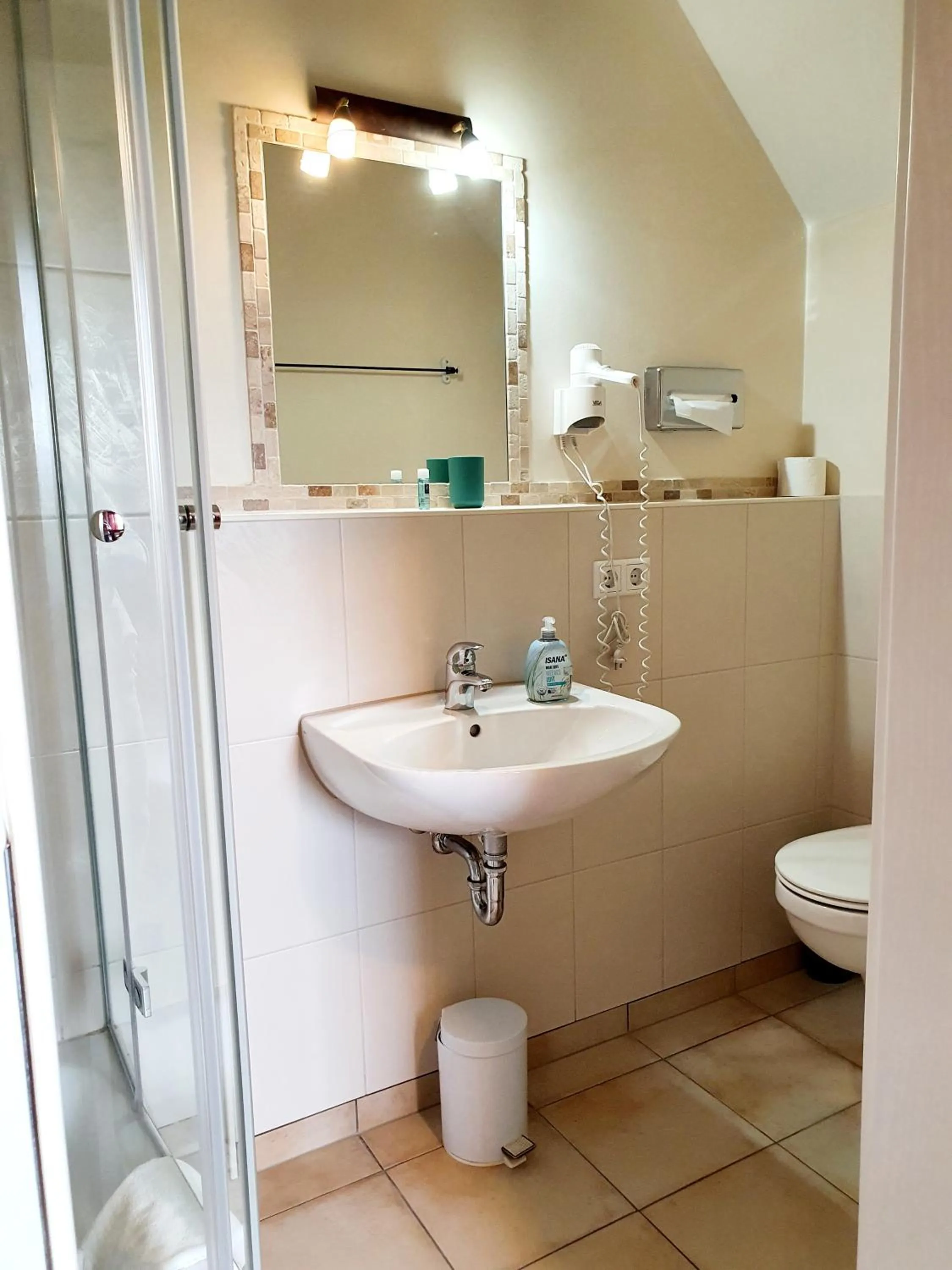 Bathroom in Alt Enginger Mühle