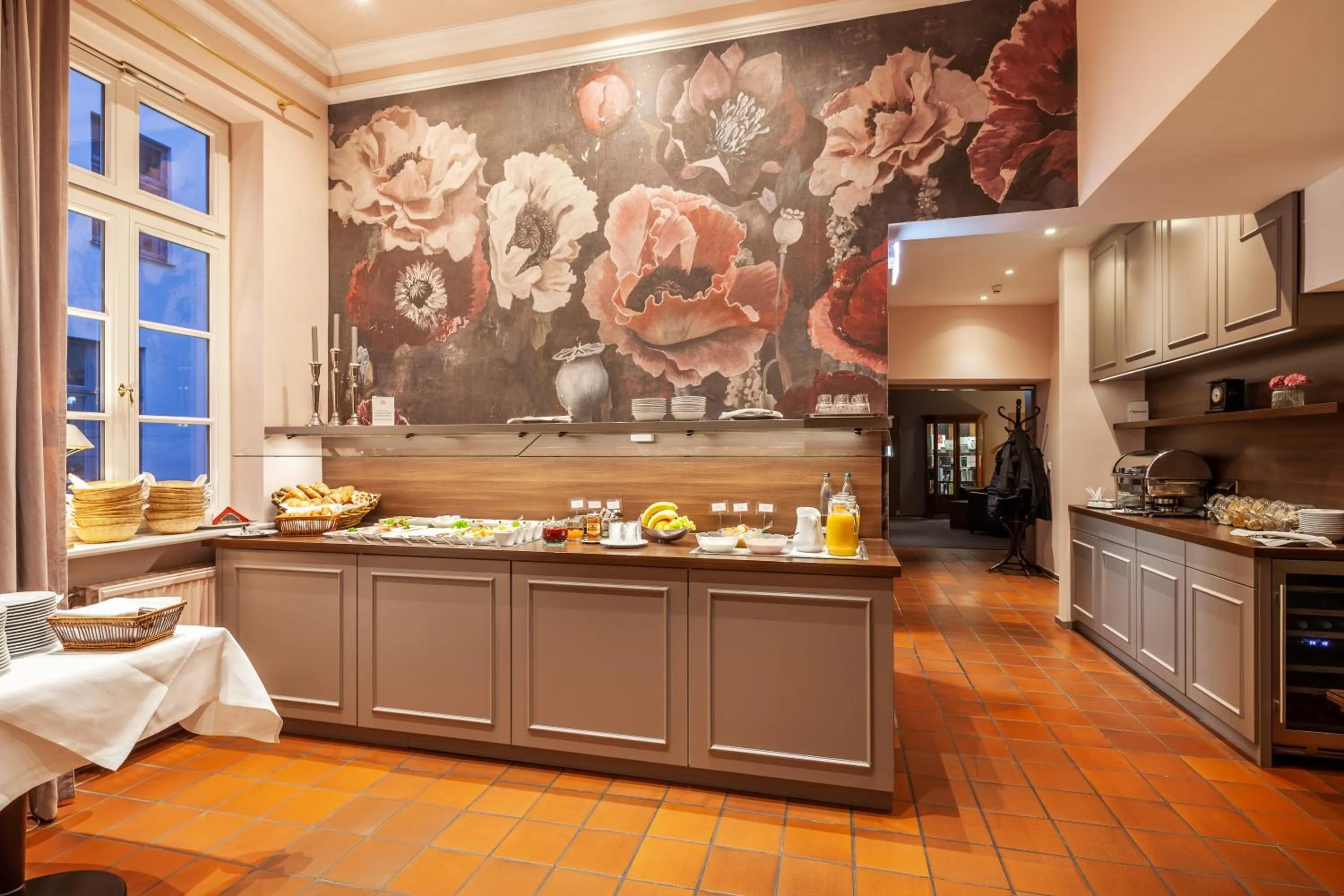 Restaurant/places to eat in TOP CityLine Klassik Altstadt Hotel Lübeck