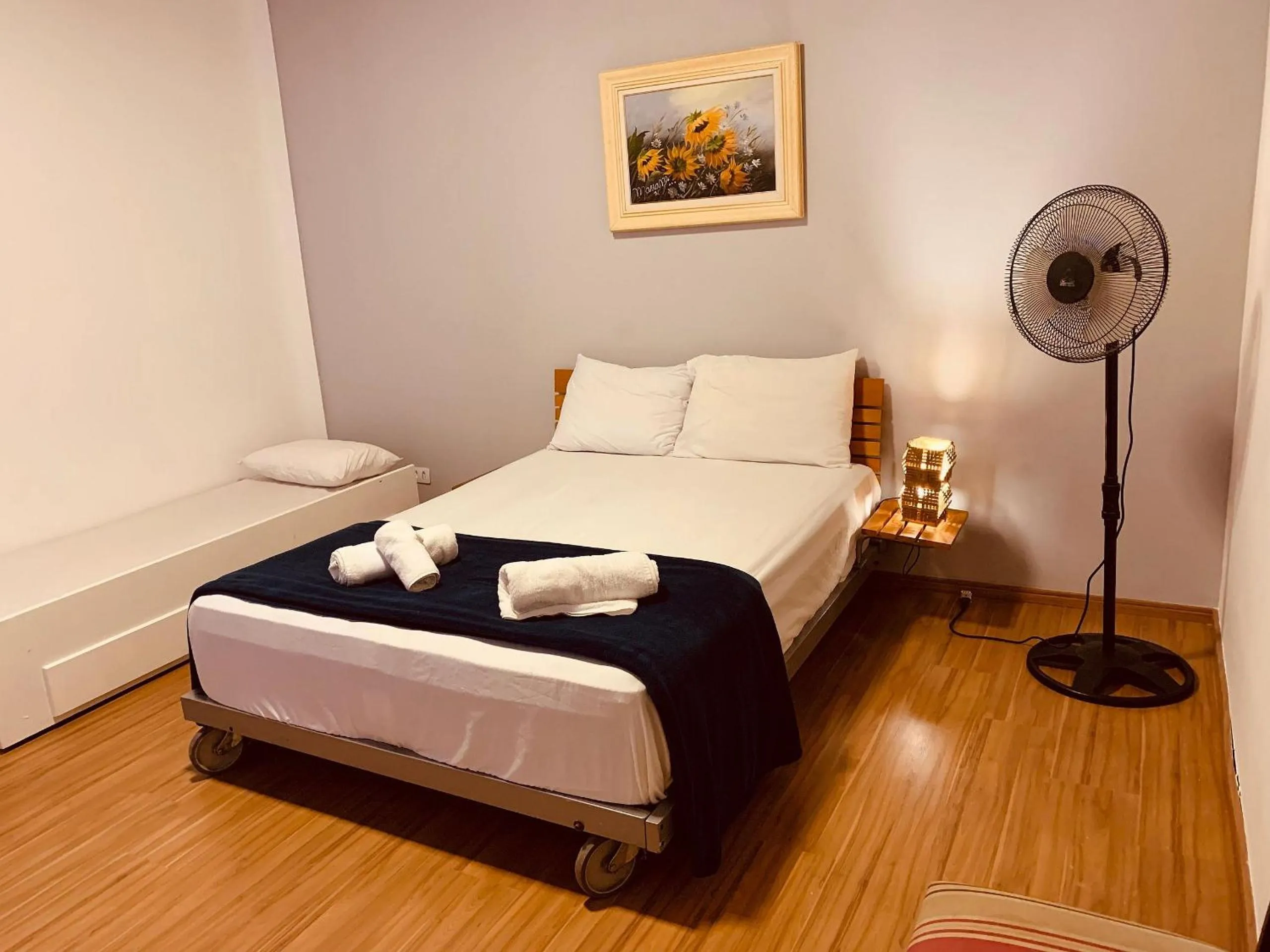 Photo of the whole room, Bed in POUSADA MUNDI MORUMBI