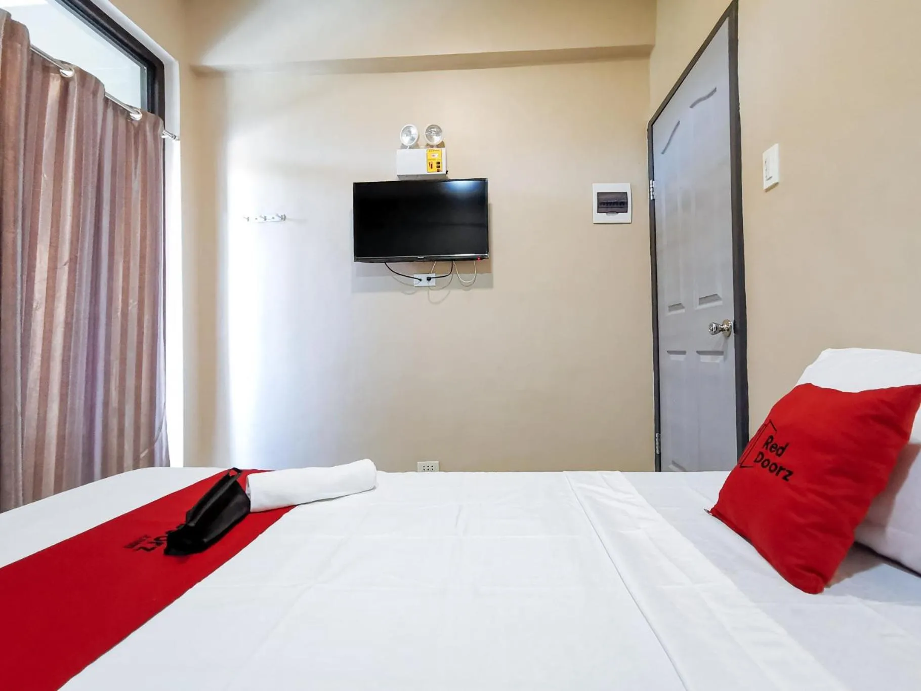 Bed in RedDoorz near Gaisano Mall Gensan