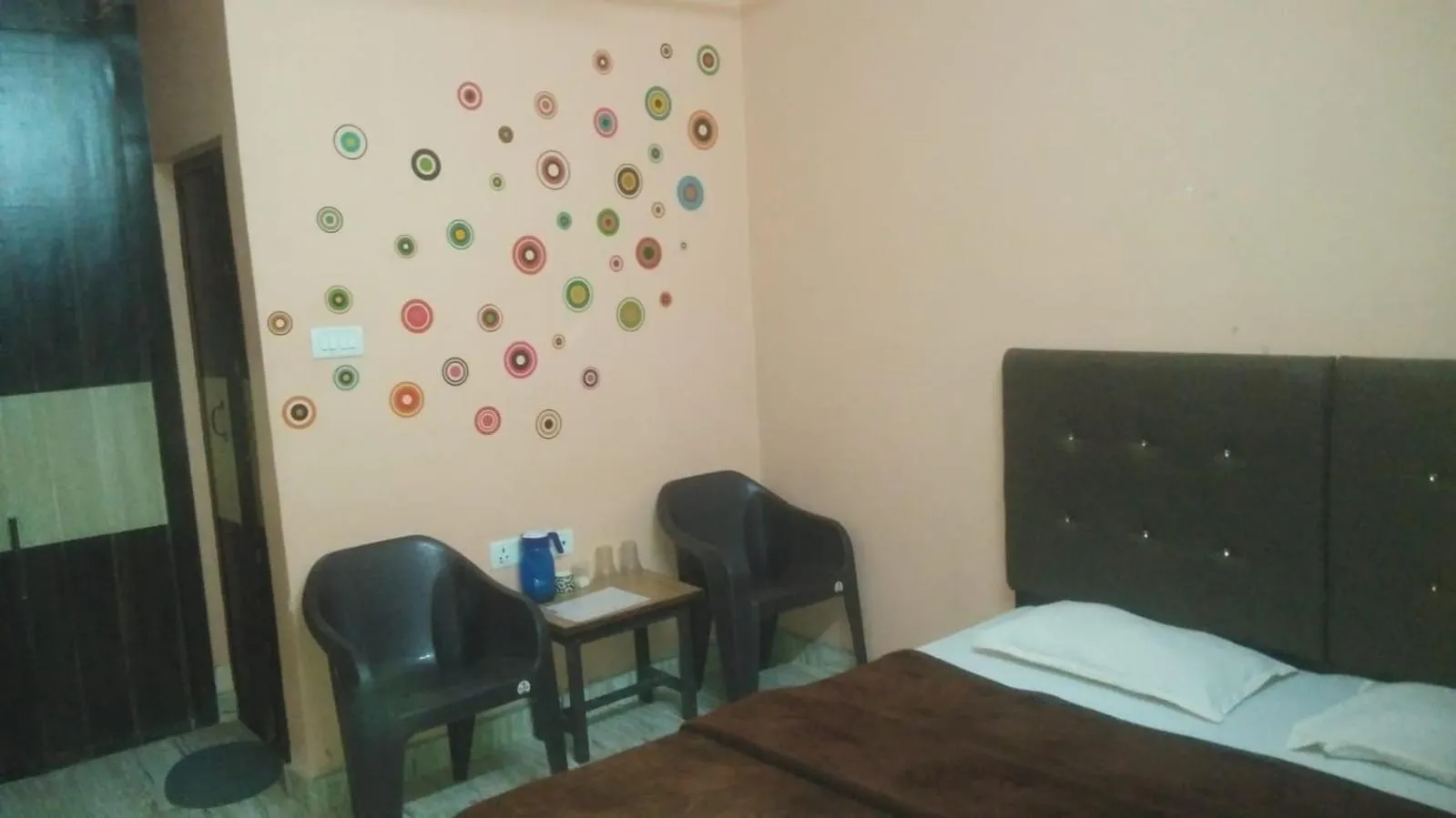 Photo of the whole room, Bed in Sudha sadan