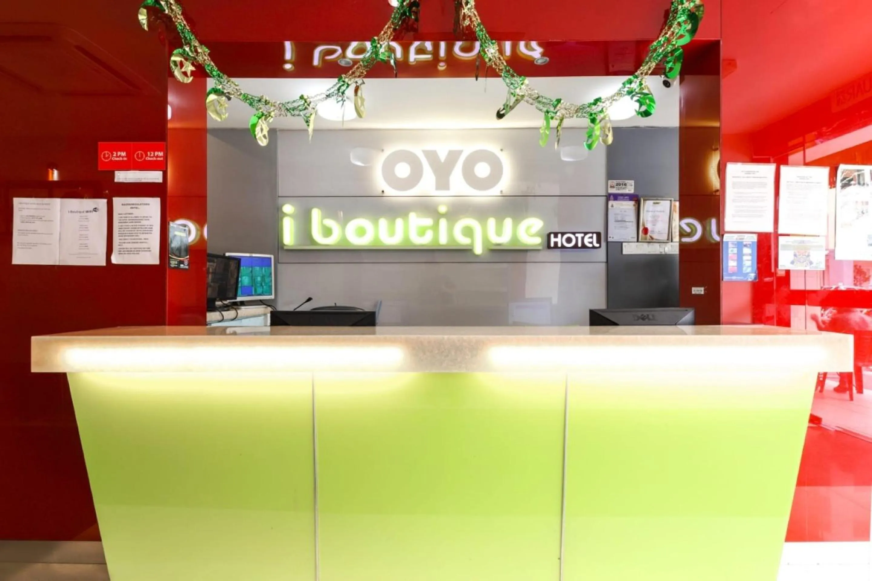 Lobby or reception in Super OYO 331 I Boutique Hotel