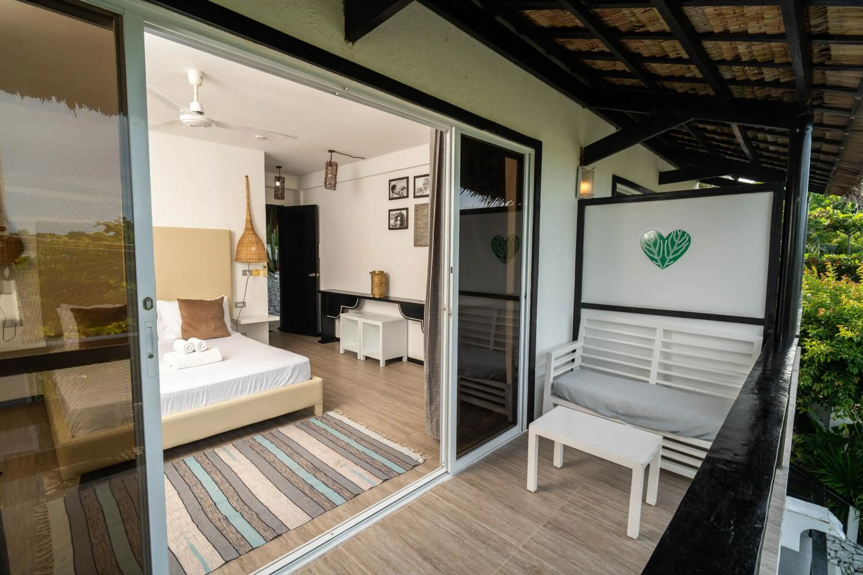 View (from property/room), Bed in Blanco Beach Resort Malapascua