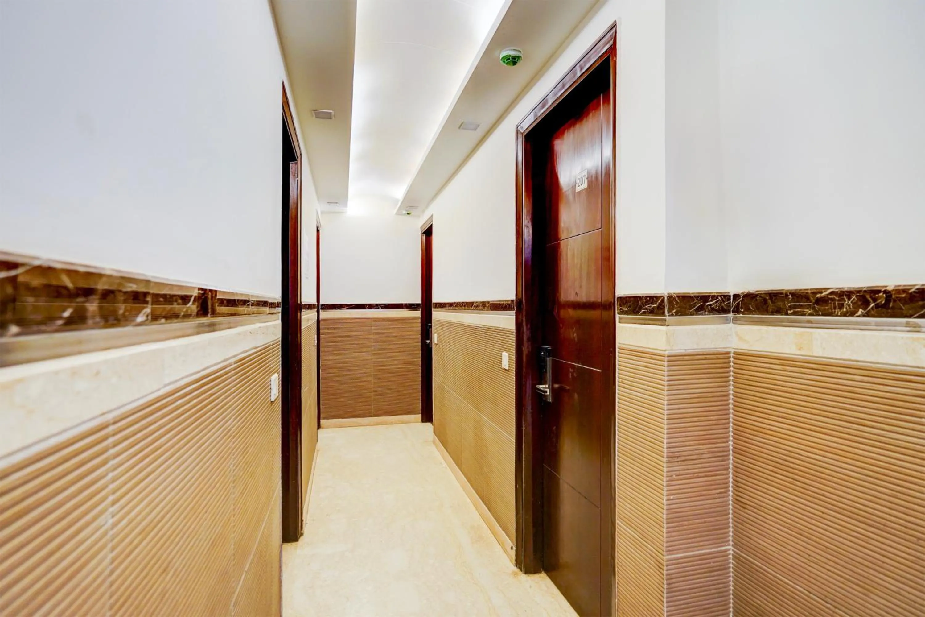Lobby or reception in Super Hotel O Rohini Sector 24