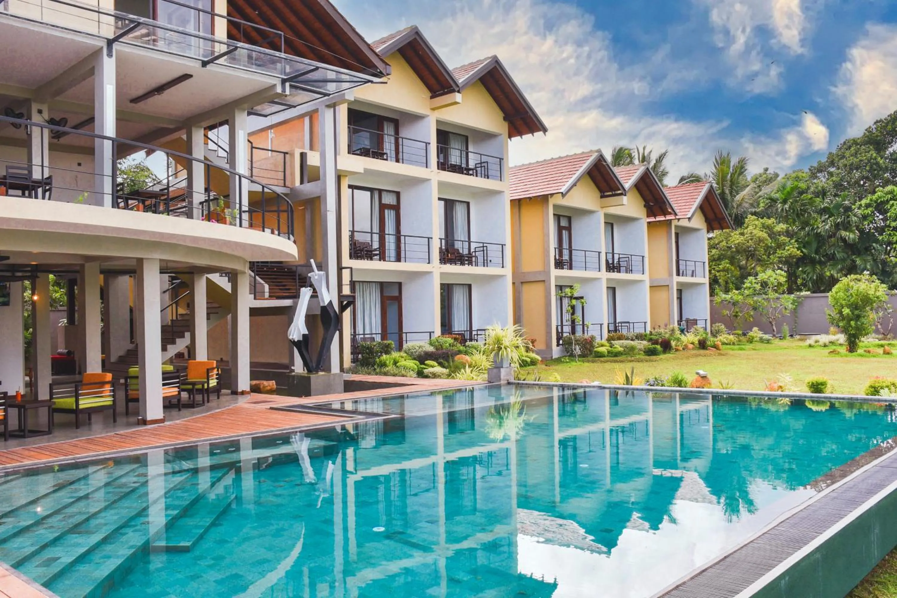 Property building in Moi Koggala by DBI - Free drop off to the beach