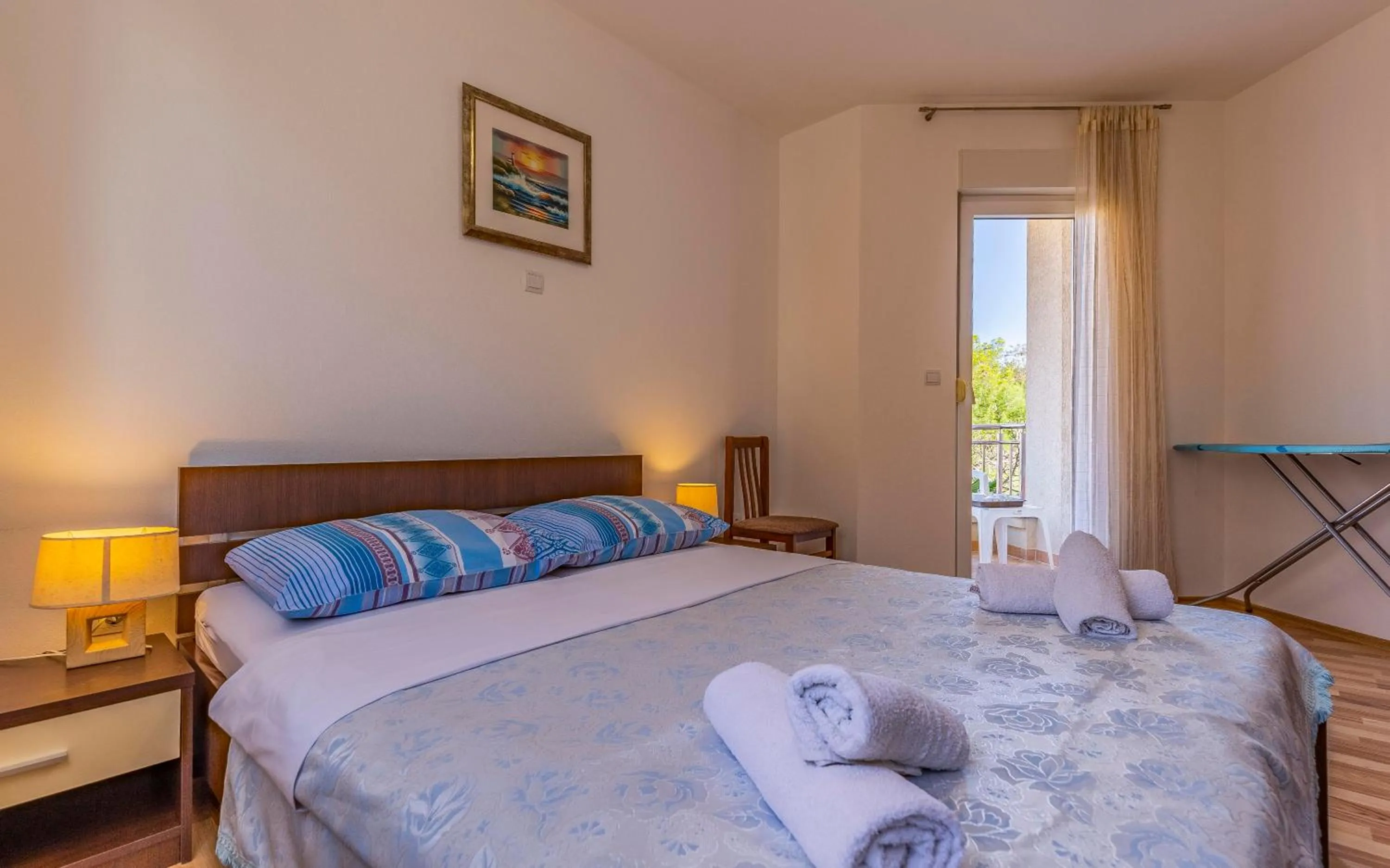 Bed in Istriensonne - Apartments Veruda mit Grillterrasse