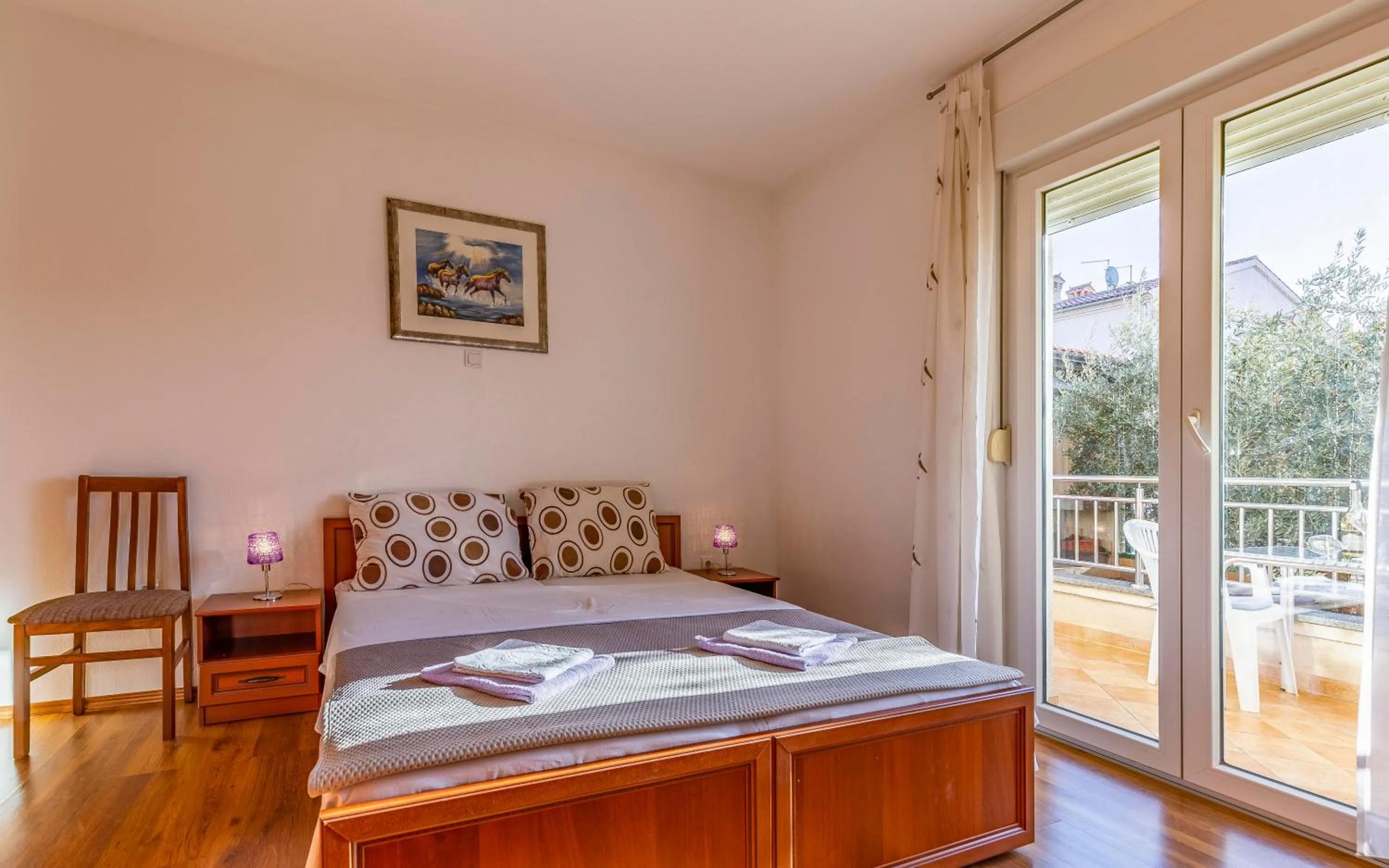 Bed in Istriensonne - Apartments Veruda mit Grillterrasse