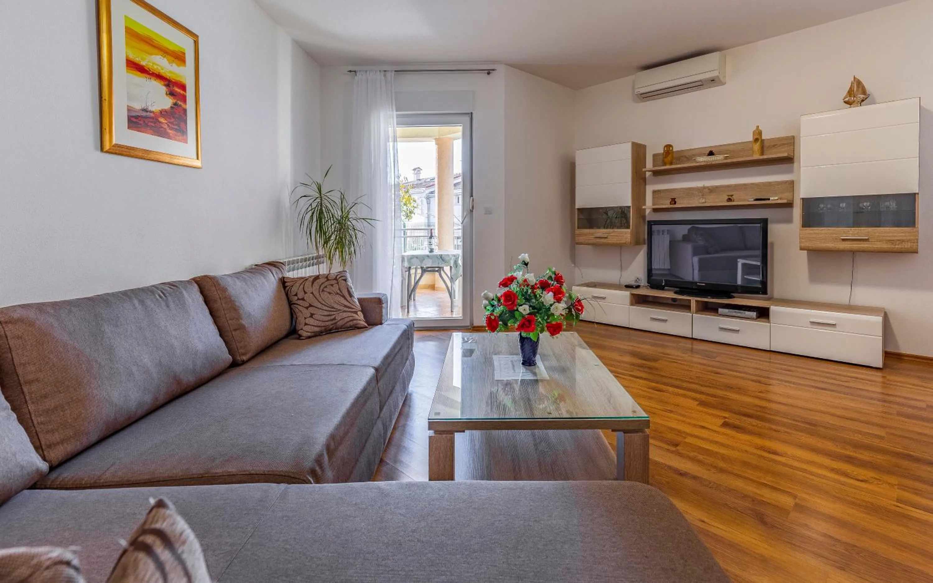 TV and multimedia in Istriensonne - Apartments Veruda mit Grillterrasse