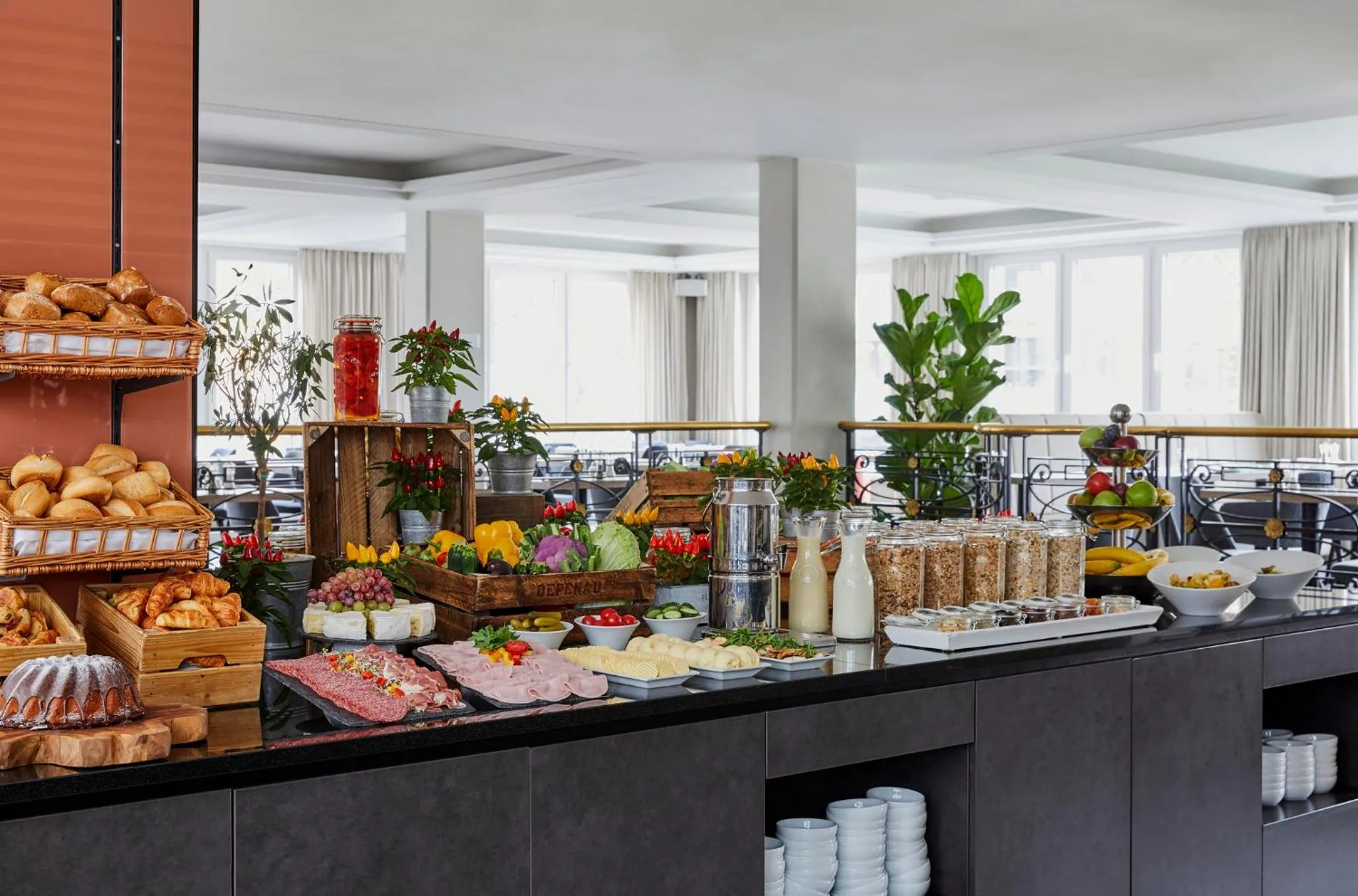 Breakfast in Crowne Plaza Hamburg-City Alster by IHG