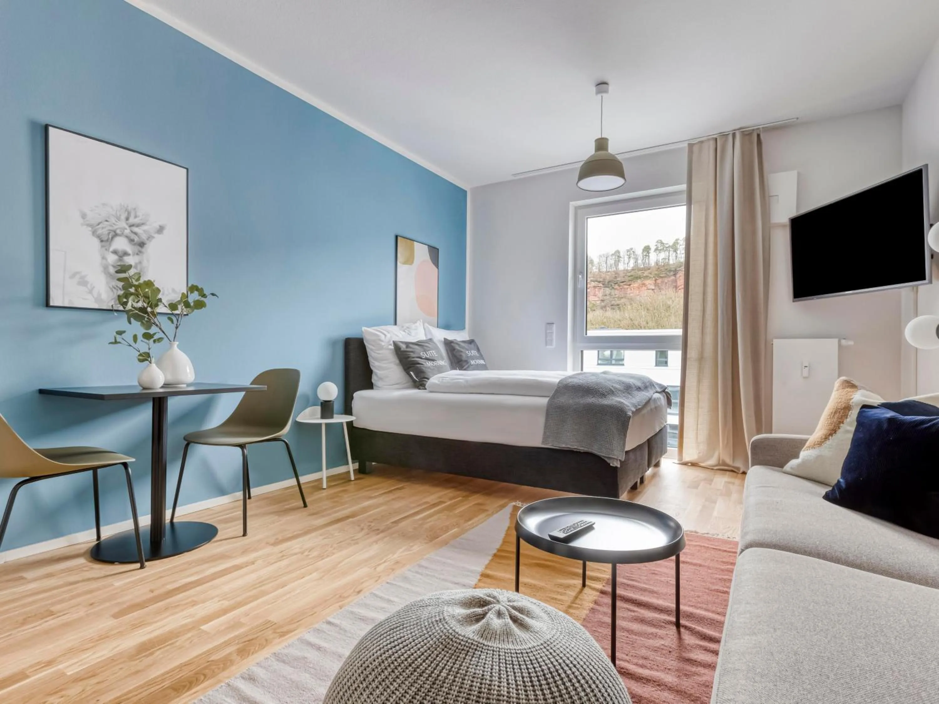 Photo of the whole room, Bed in Limehome Trier Nikolaus-Leis-Straße