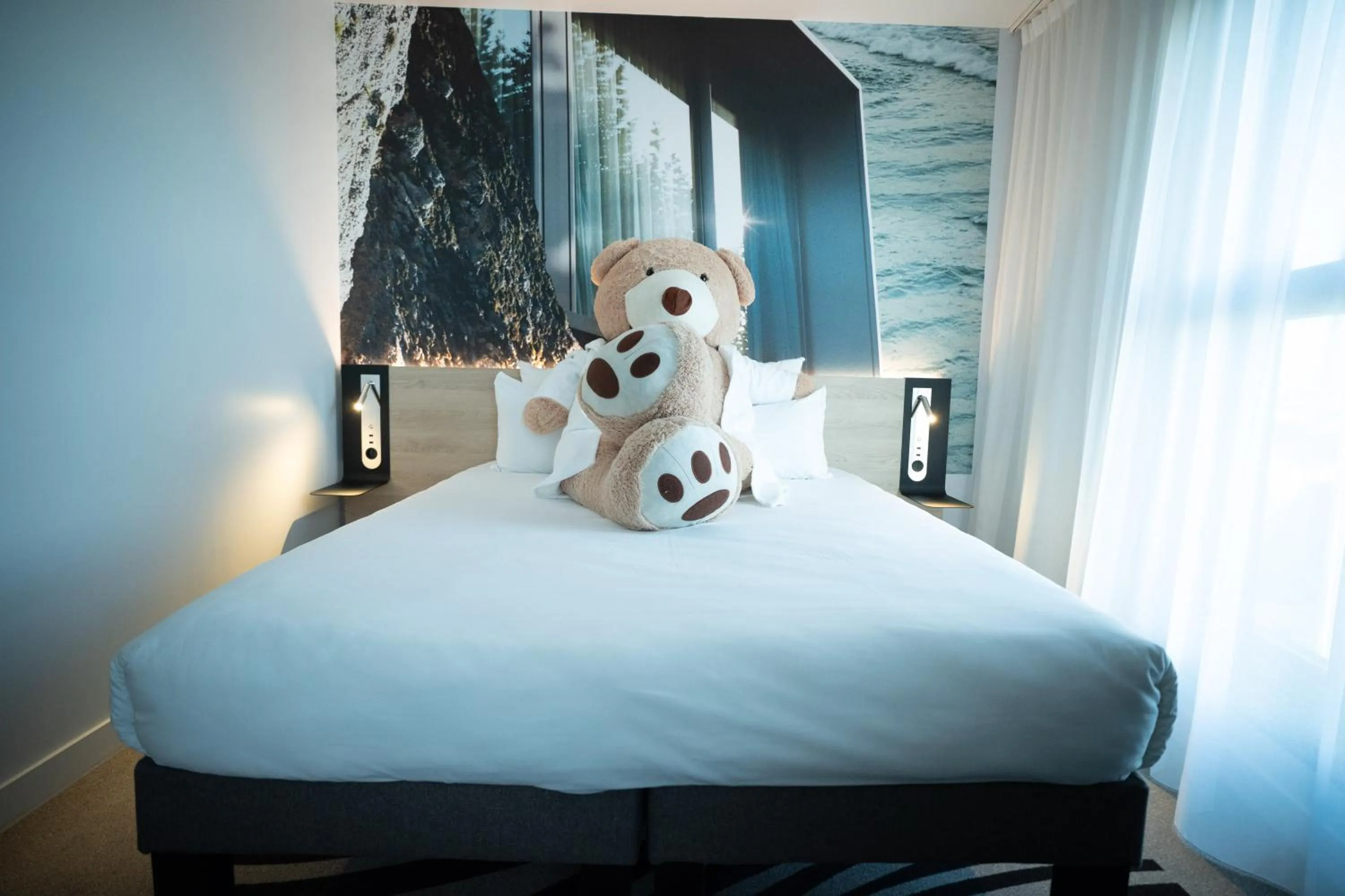 Bed in Novotel Angers Centre Gare