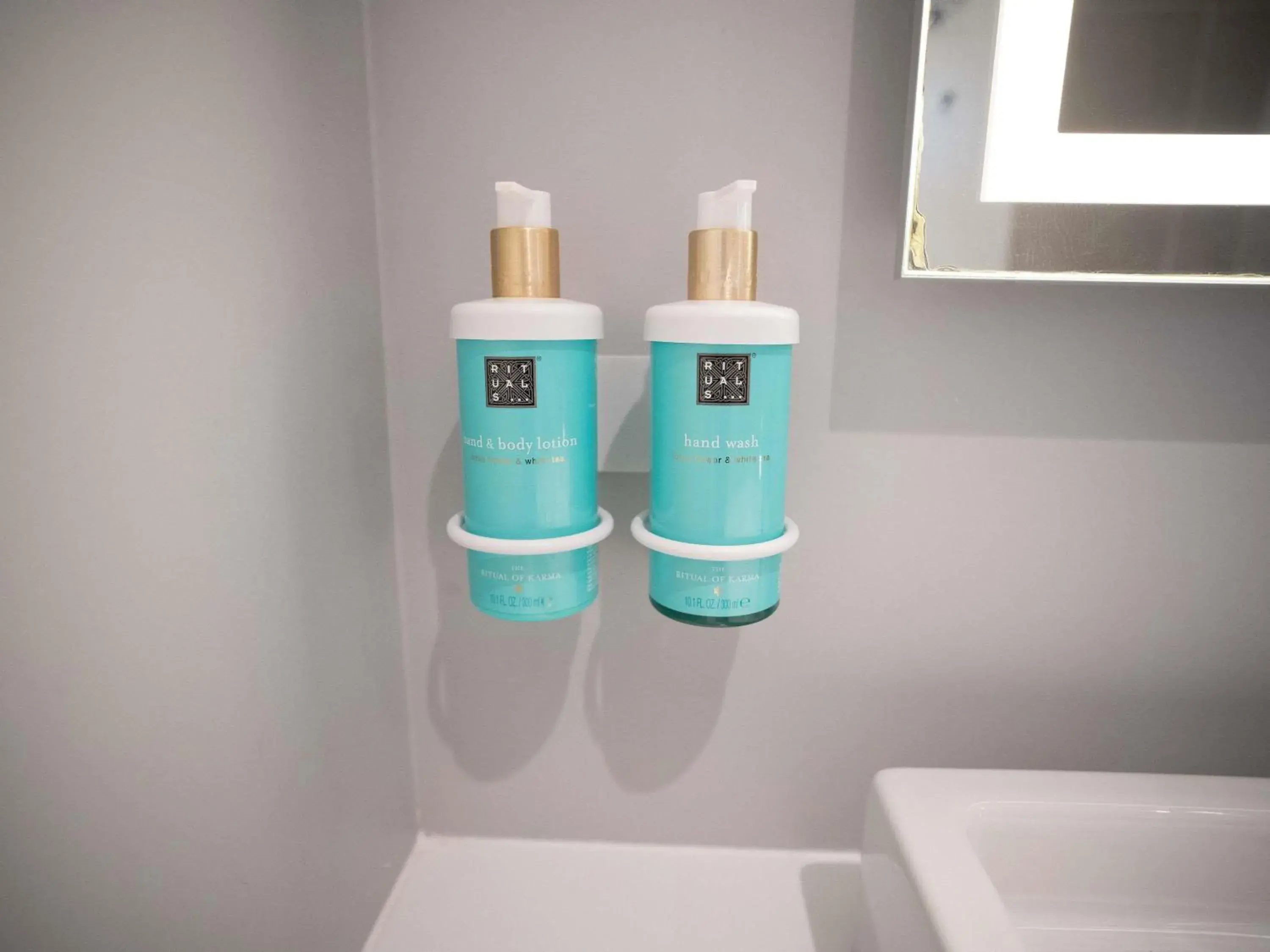 Classic Double Room in Novotel Angers Centre Gare Classic Double Room in Novotel Angers Centre Gare