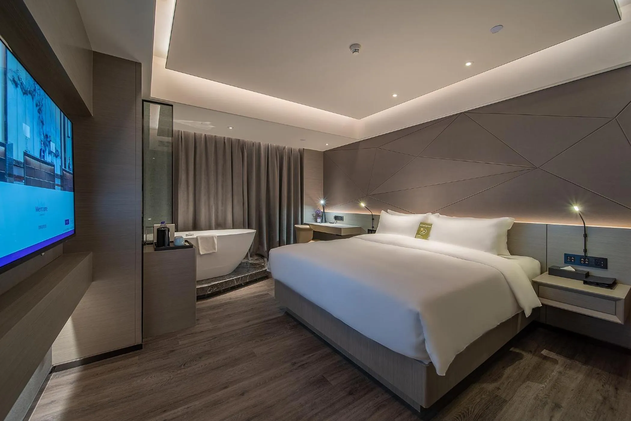 Bed in Mercure Rugao City Centre