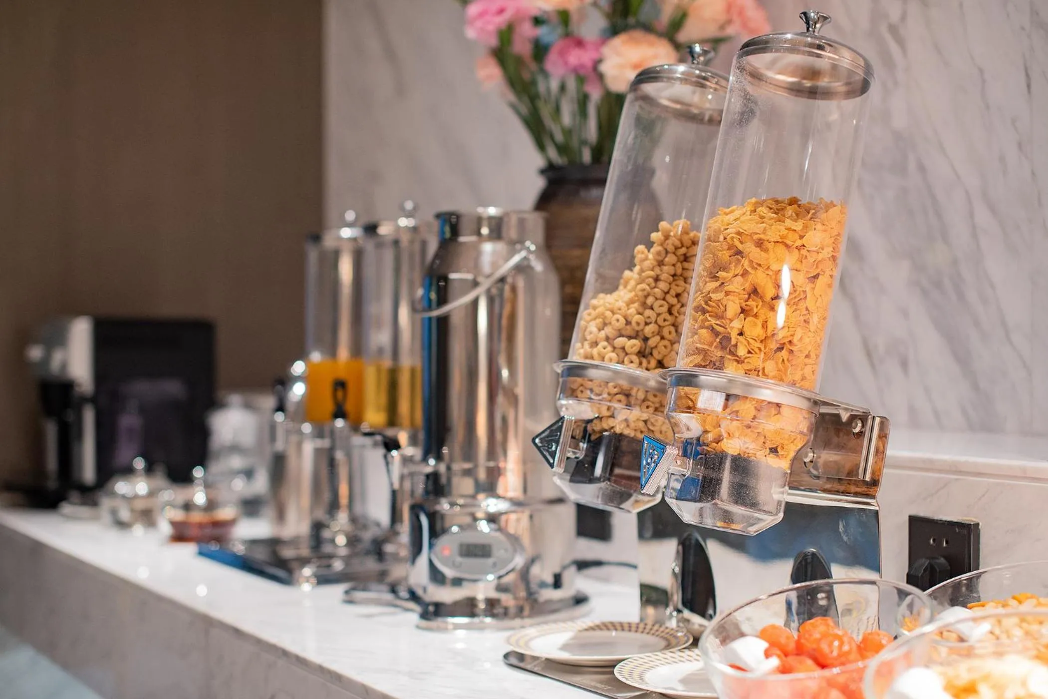 Breakfast in Mercure Rugao City Centre