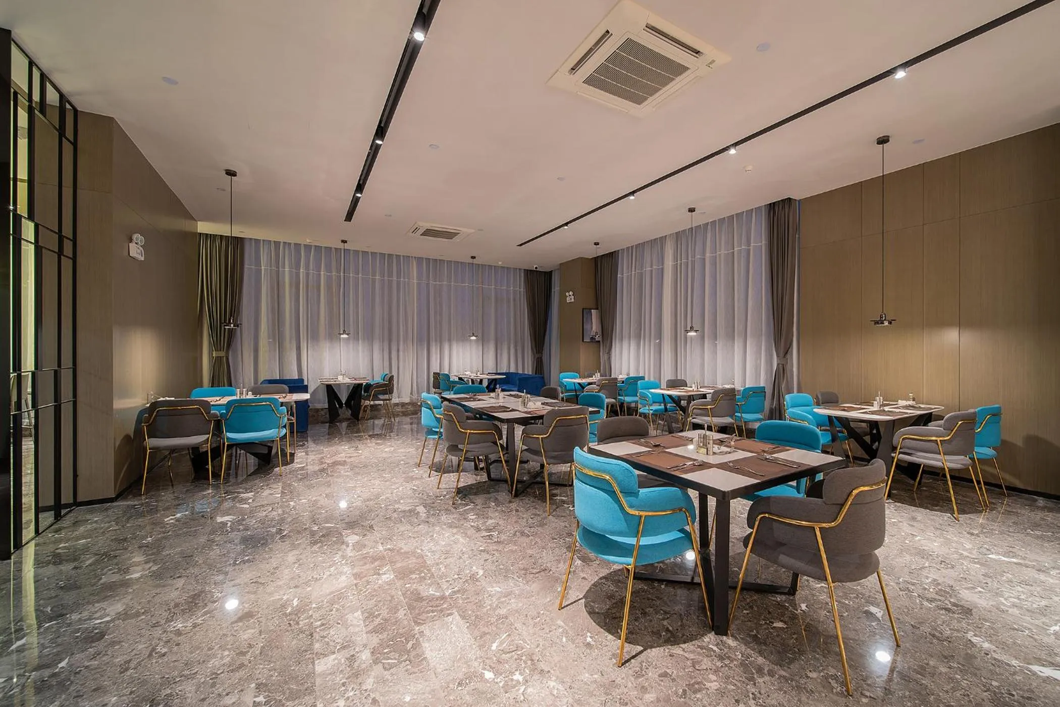 Breakfast in Mercure Rugao City Centre