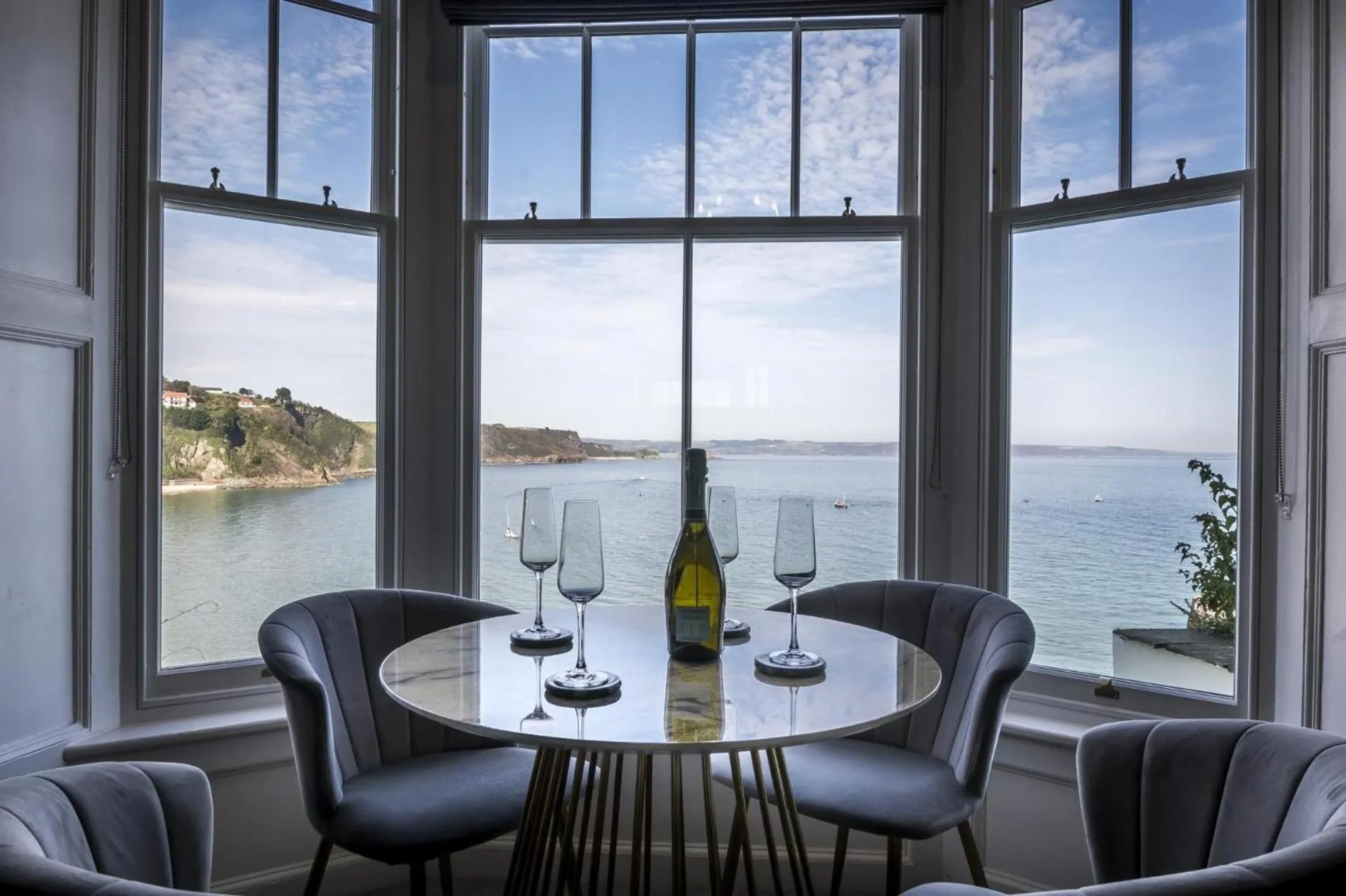 Floor plan in Pieces of Eight - 2 Bedroom Apartment - Tenby - (Windsor House)