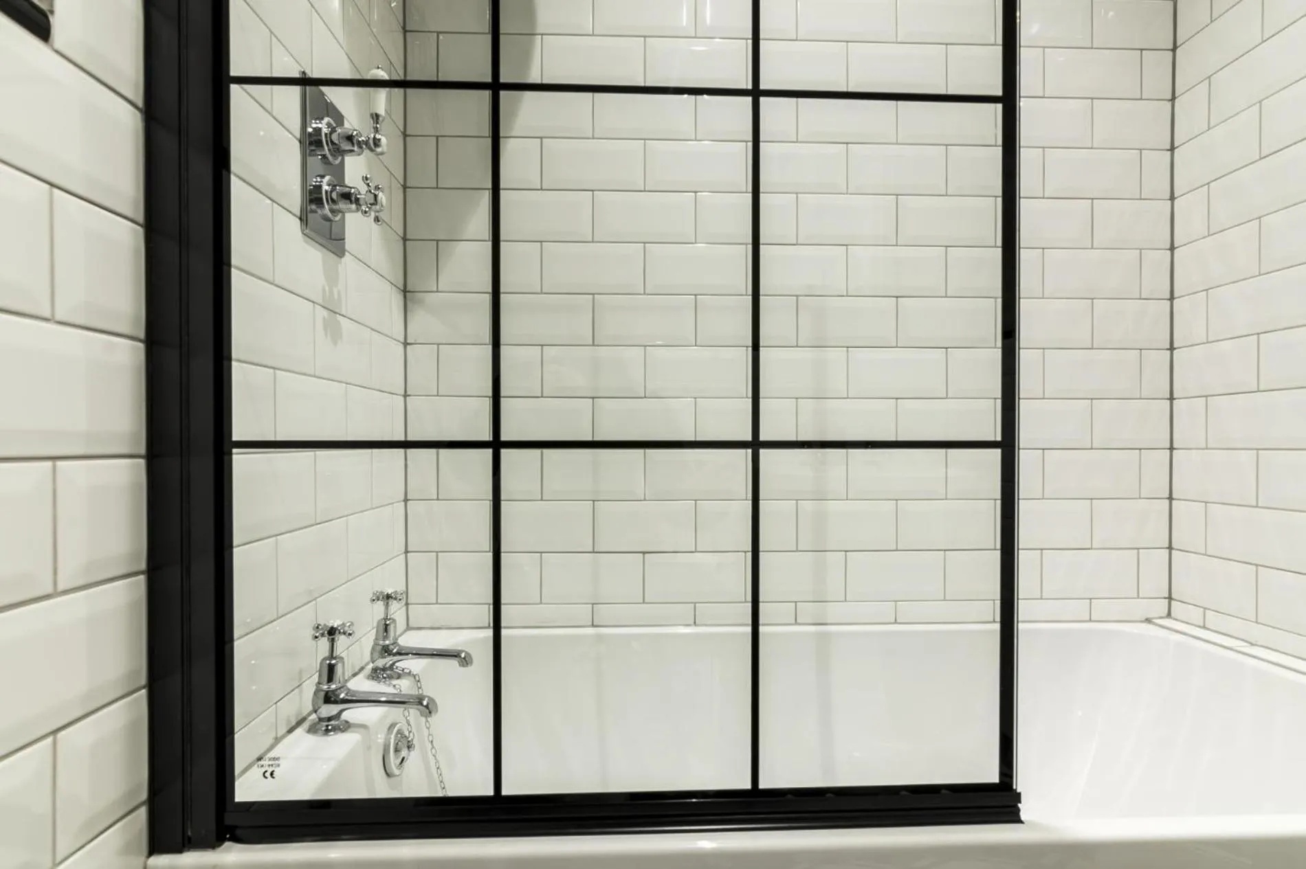 Floor plan in Pieces of Eight - 2 Bedroom Apartment - Tenby - (Windsor House)